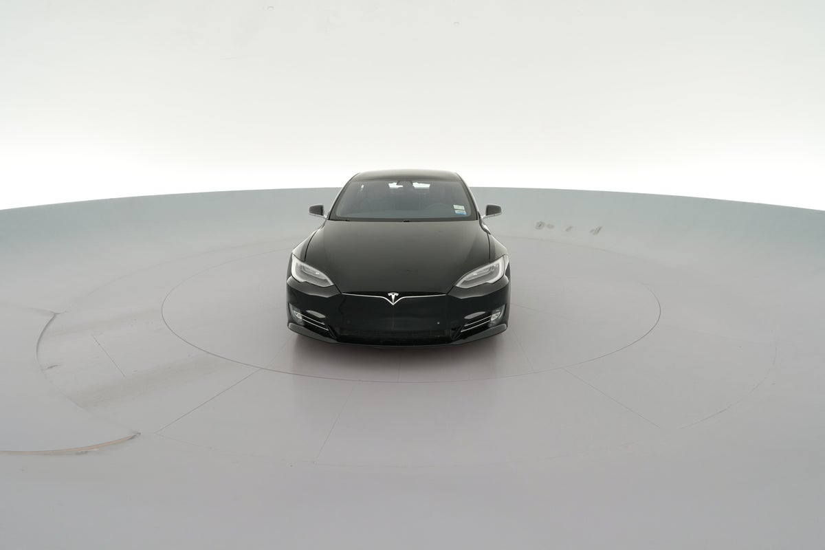 2019 Tesla Model S Performance in Solid Black — 360° view 1