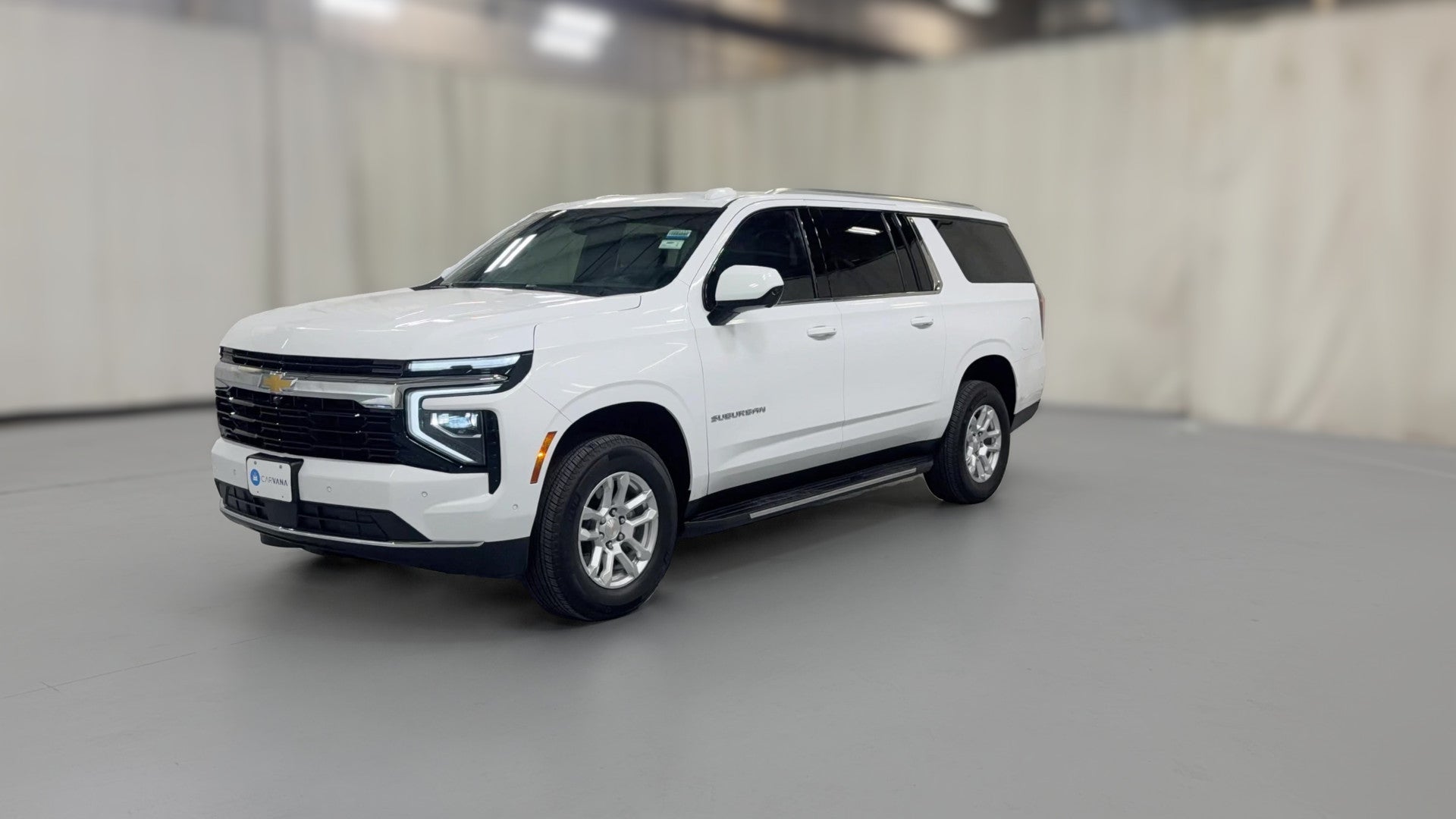 2026 Chevrolet Suburban vehicle photo