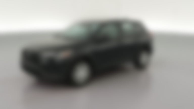 2025 Toyota Corolla Cross vehicle photo