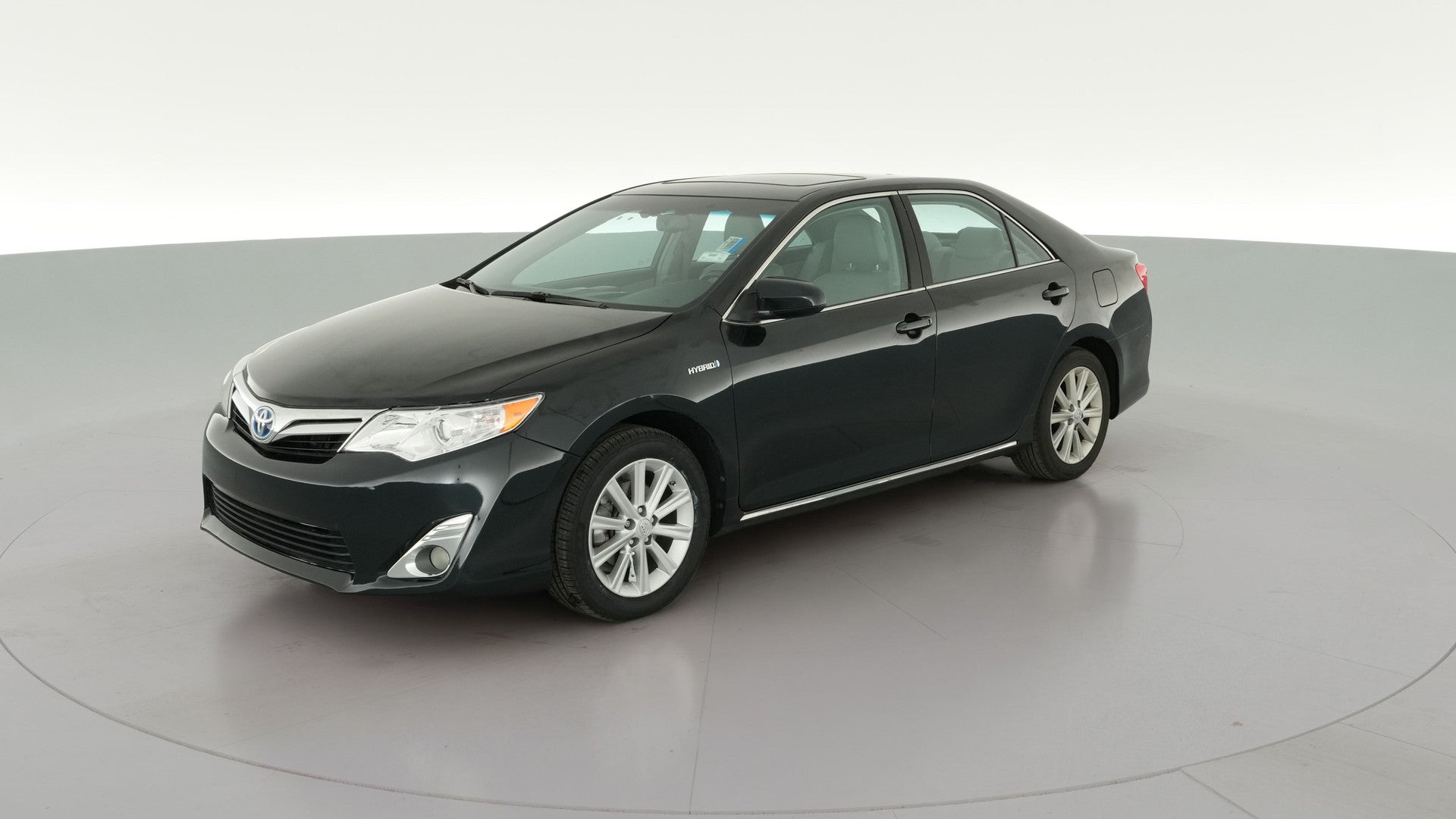 2012 Toyota Camry vehicle photo