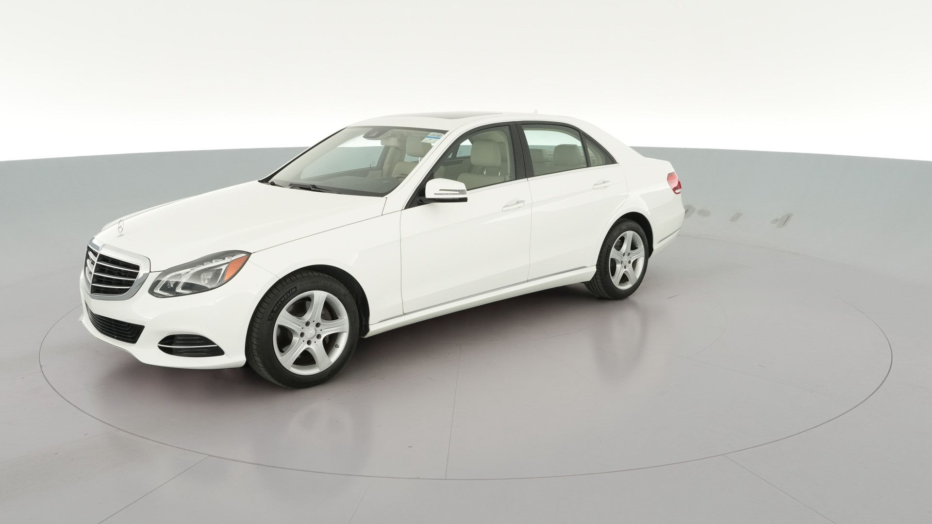 2014 Mercedes-Benz E-Class vehicle photo