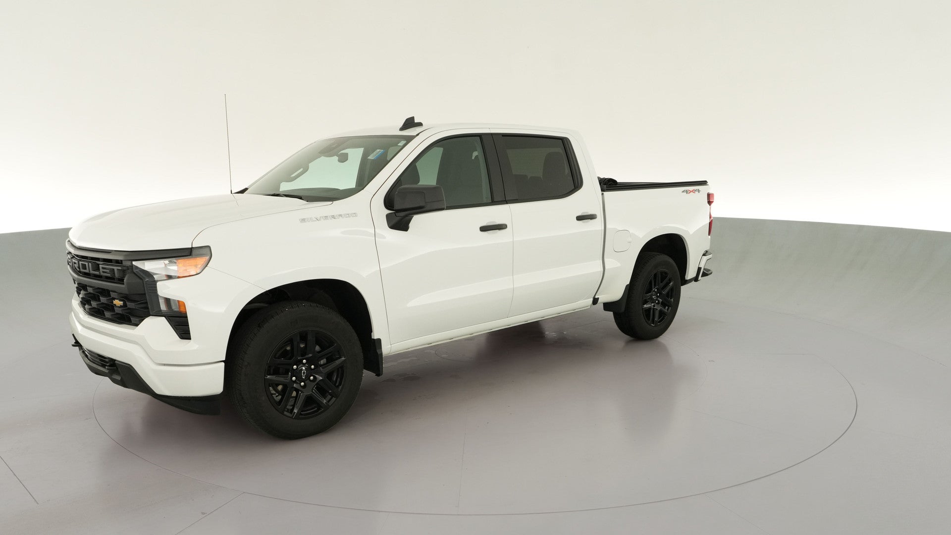 2023 Chevrolet Silverado 1500 Crew Cab vehicle photo