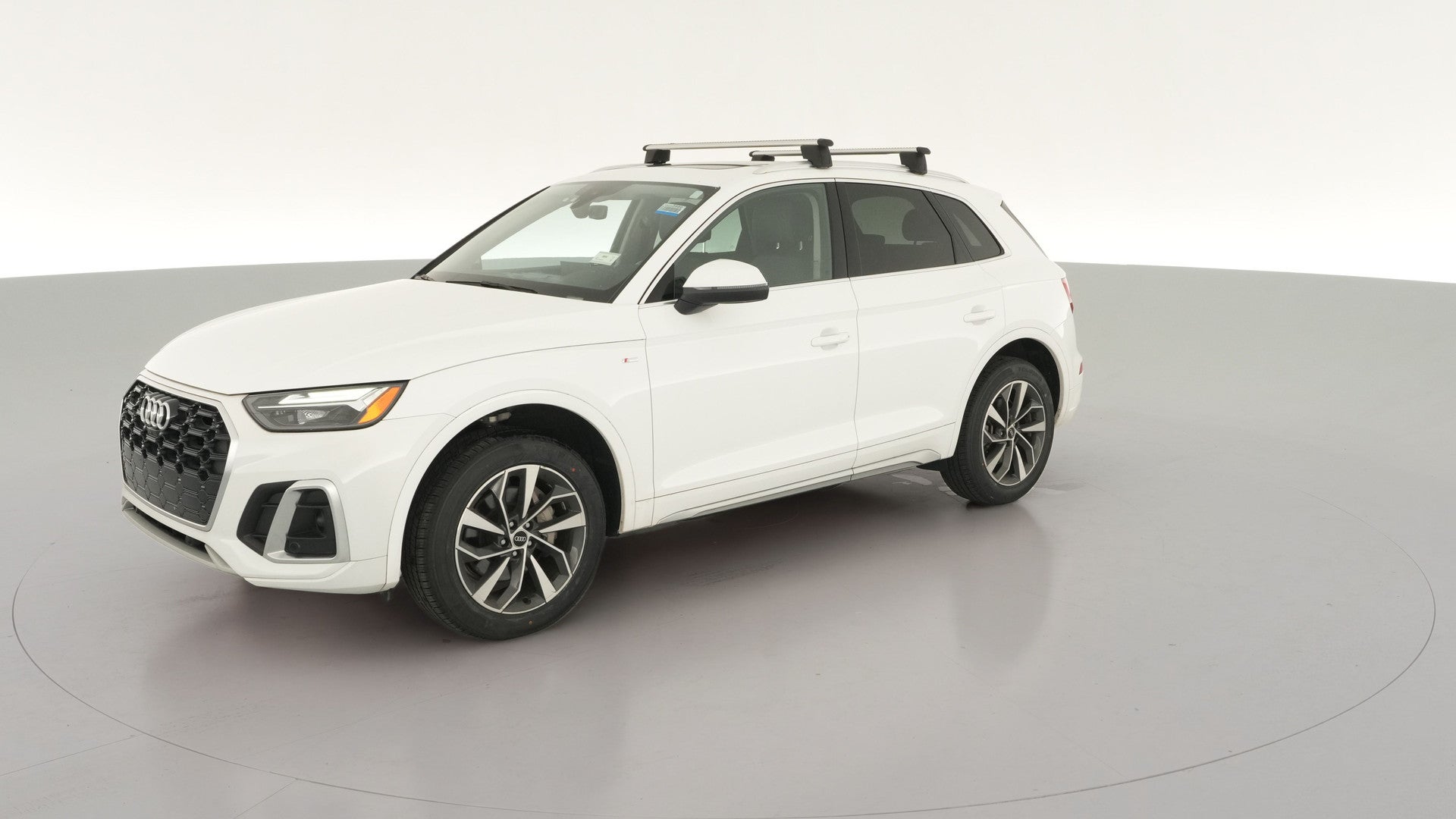2022 Audi Q5 vehicle photo