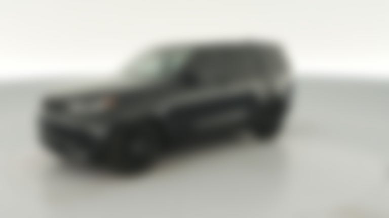 2023 Land Rover Discovery vehicle photo