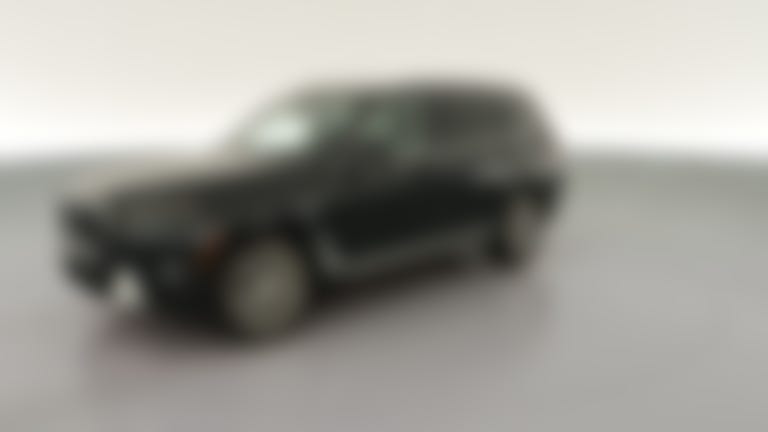 2025 BMW X7 vehicle photo