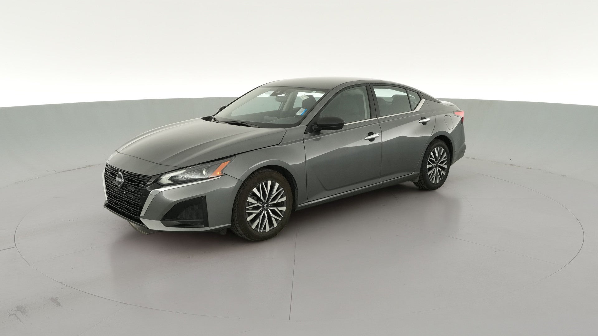 2025 Nissan Altima vehicle photo