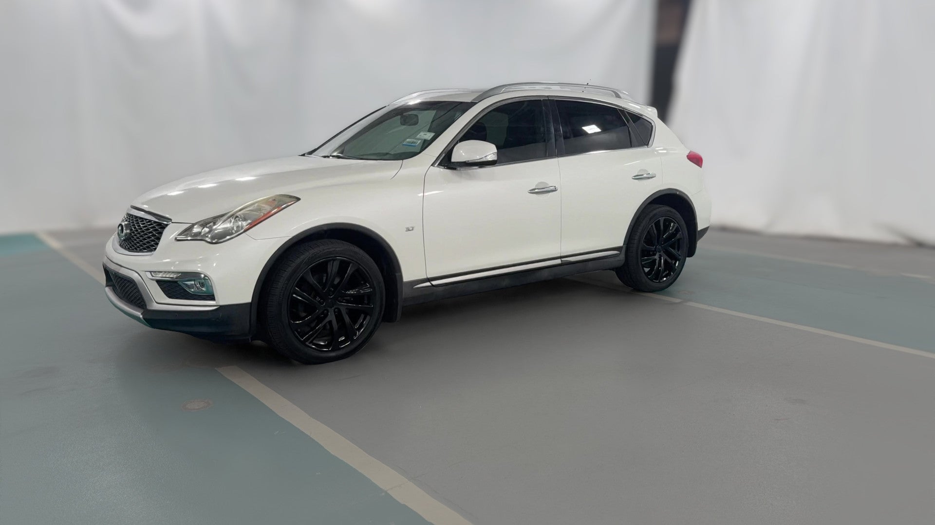 2016 INFINITI QX50 vehicle photo