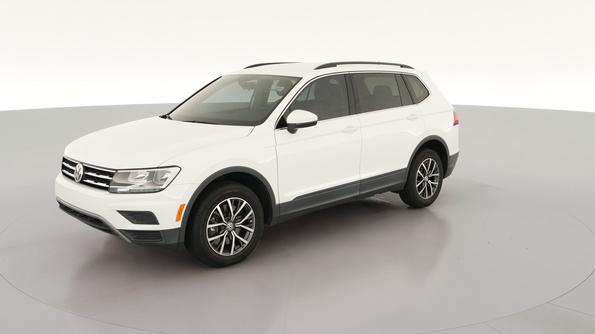 2019 Volkswagen Tiguan vehicle photo
