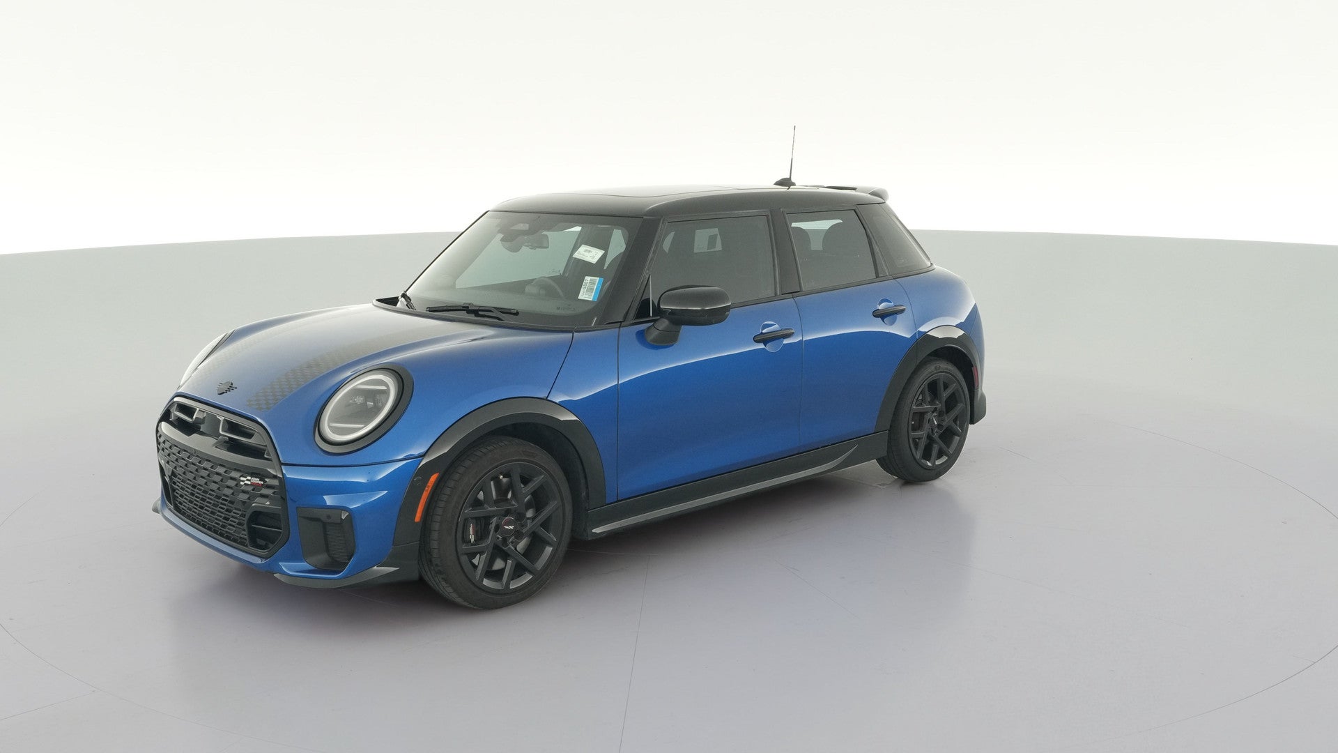 2025 MINI Hardtop 4 Door vehicle photo