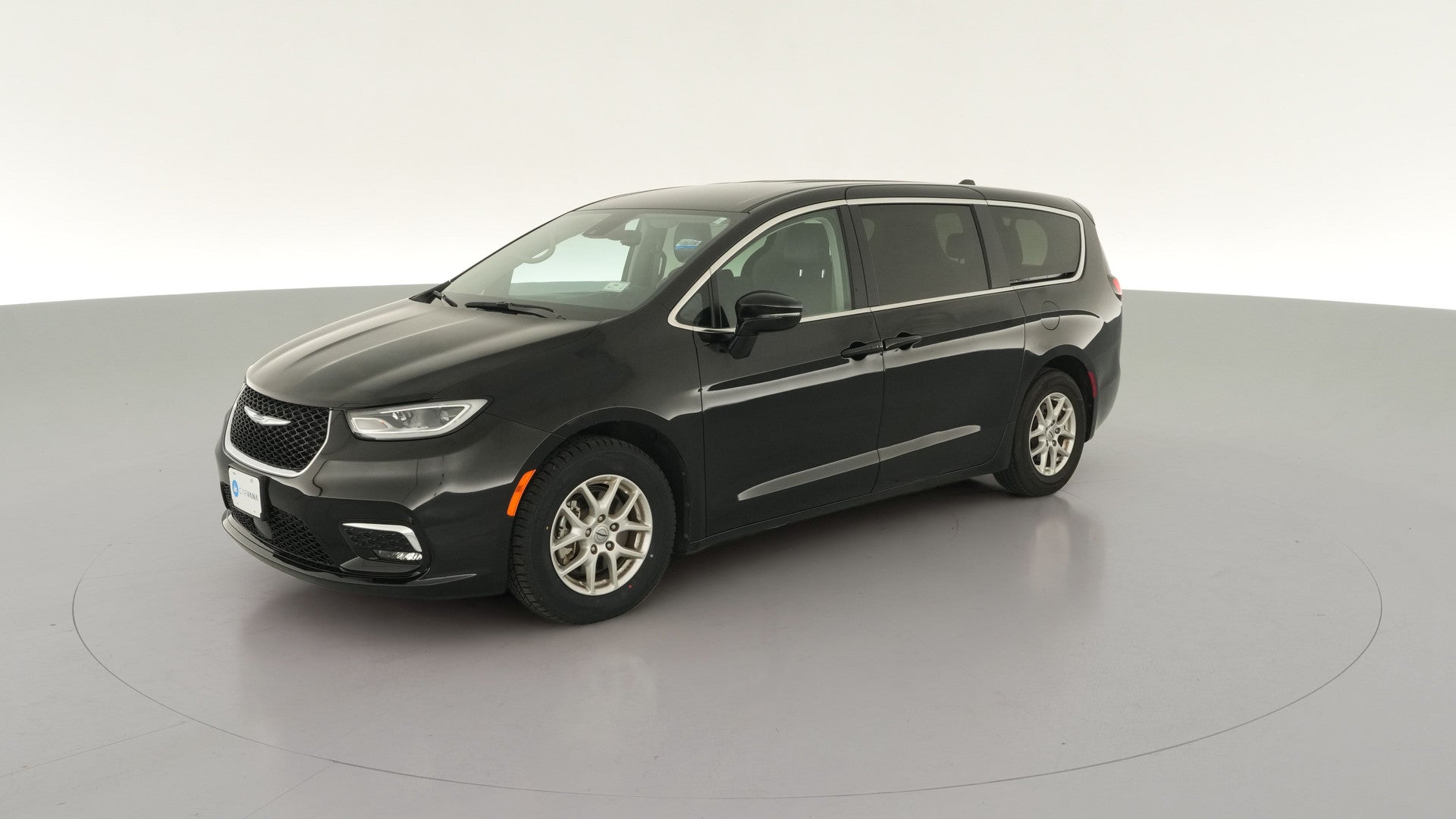 2024 Chrysler Pacifica vehicle photo