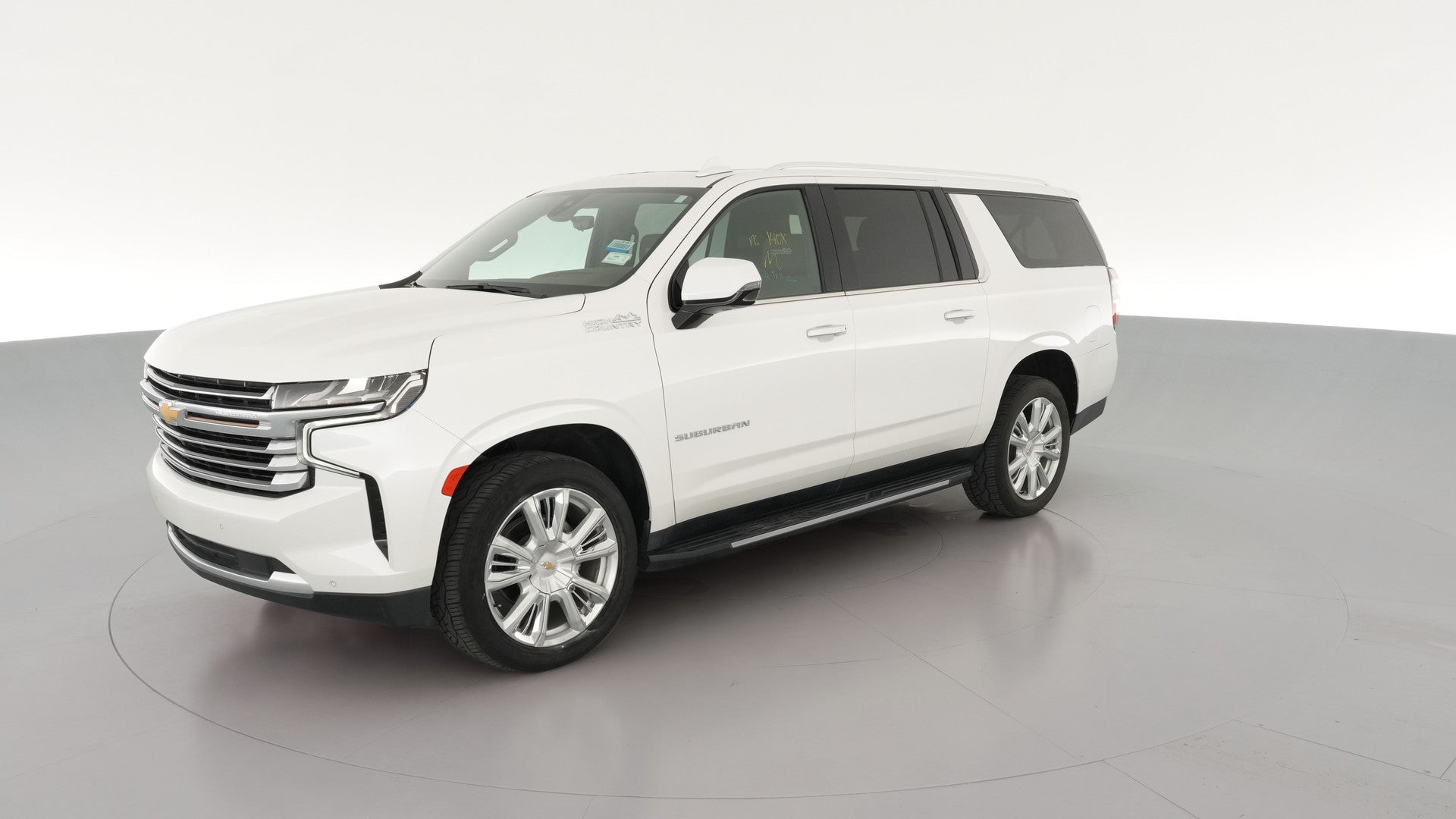 2021 Chevrolet Suburban vehicle photo