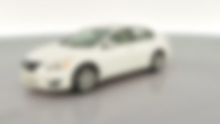 2015 Nissan Altima vehicle photo