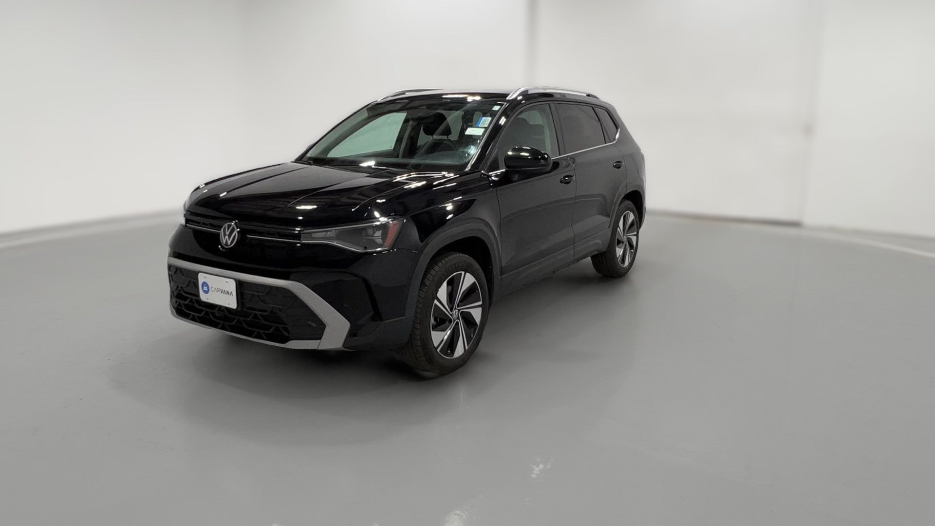 2025 Volkswagen Taos vehicle photo