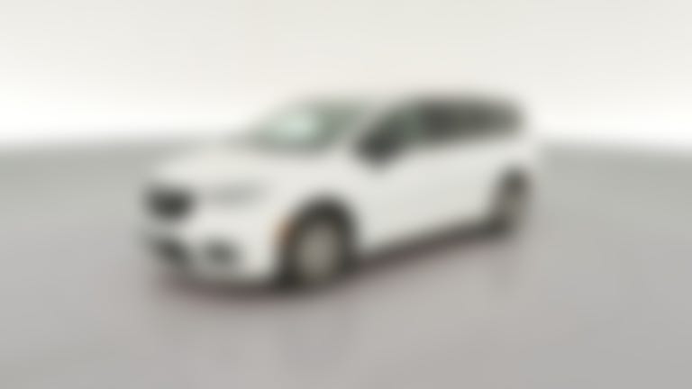 2024 Chrysler Pacifica vehicle photo