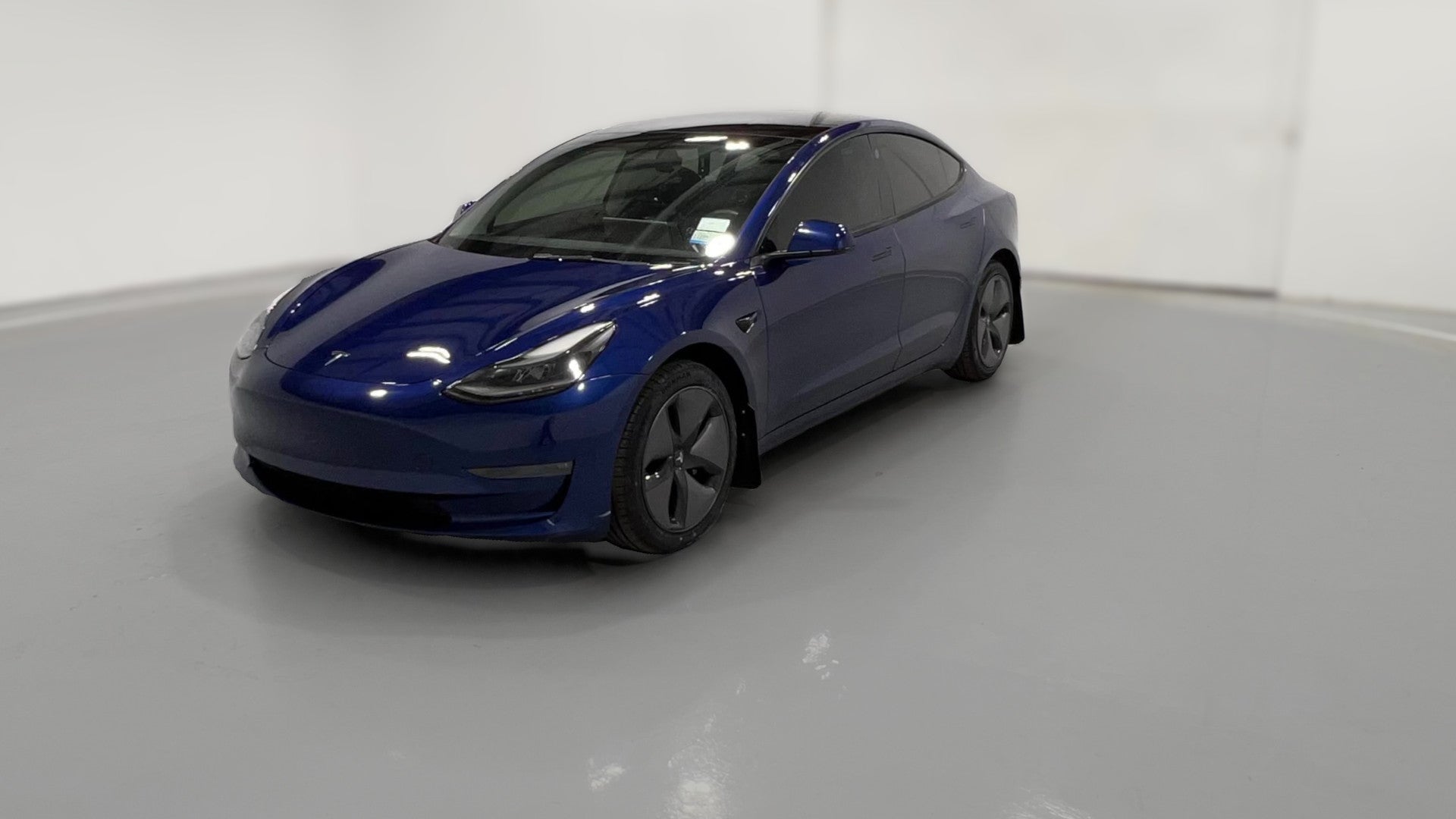 2022 Tesla Model 3 vehicle photo