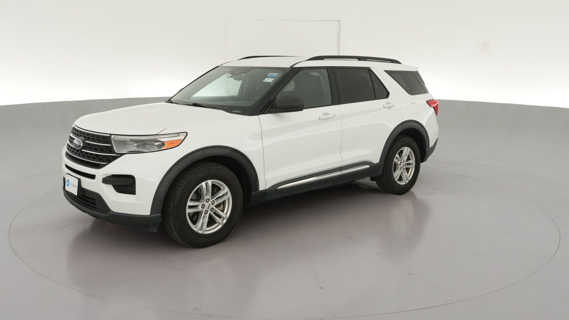 2020 Ford Explorer vehicle photo