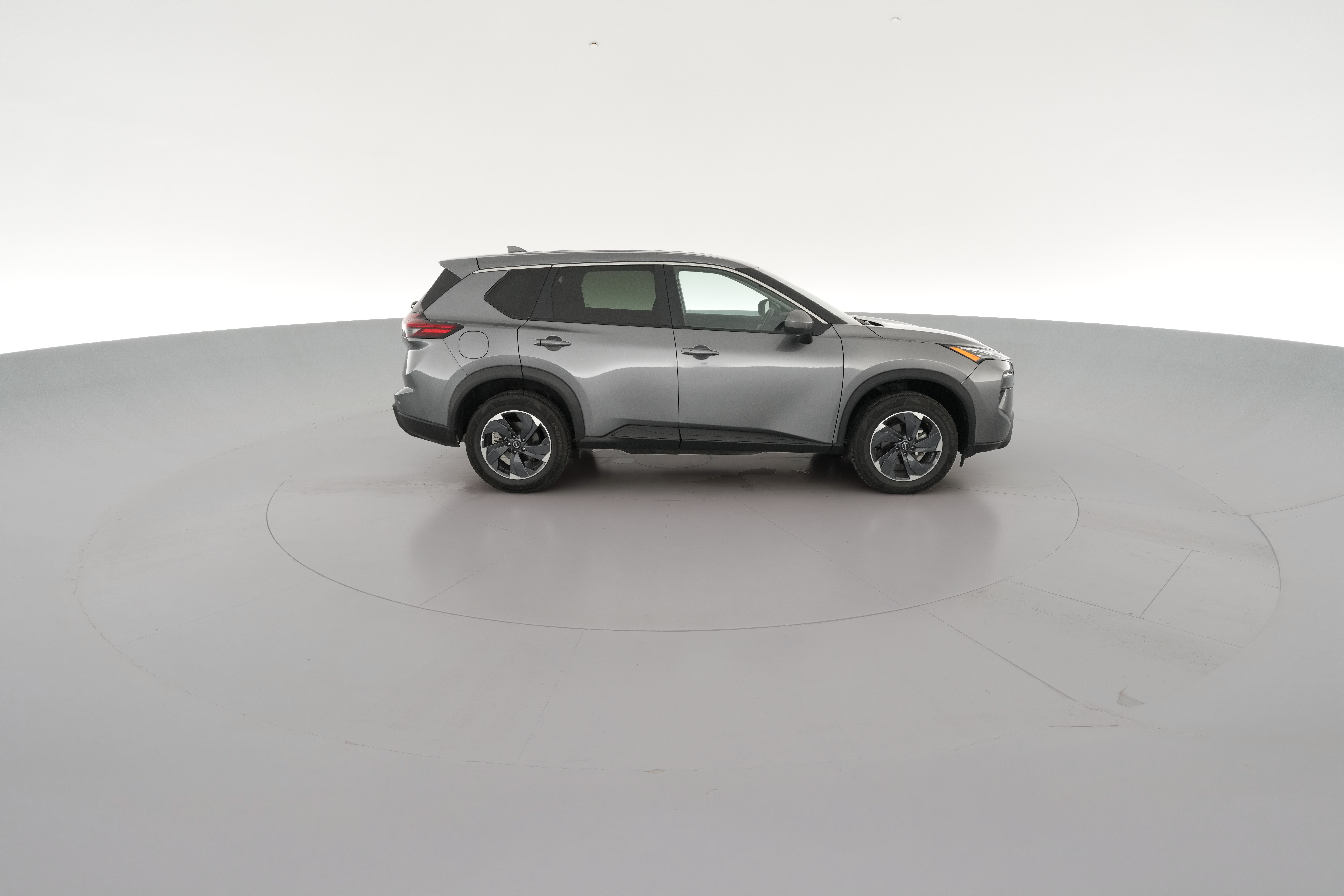 2025 Nissan Rogue SV - Photo 38