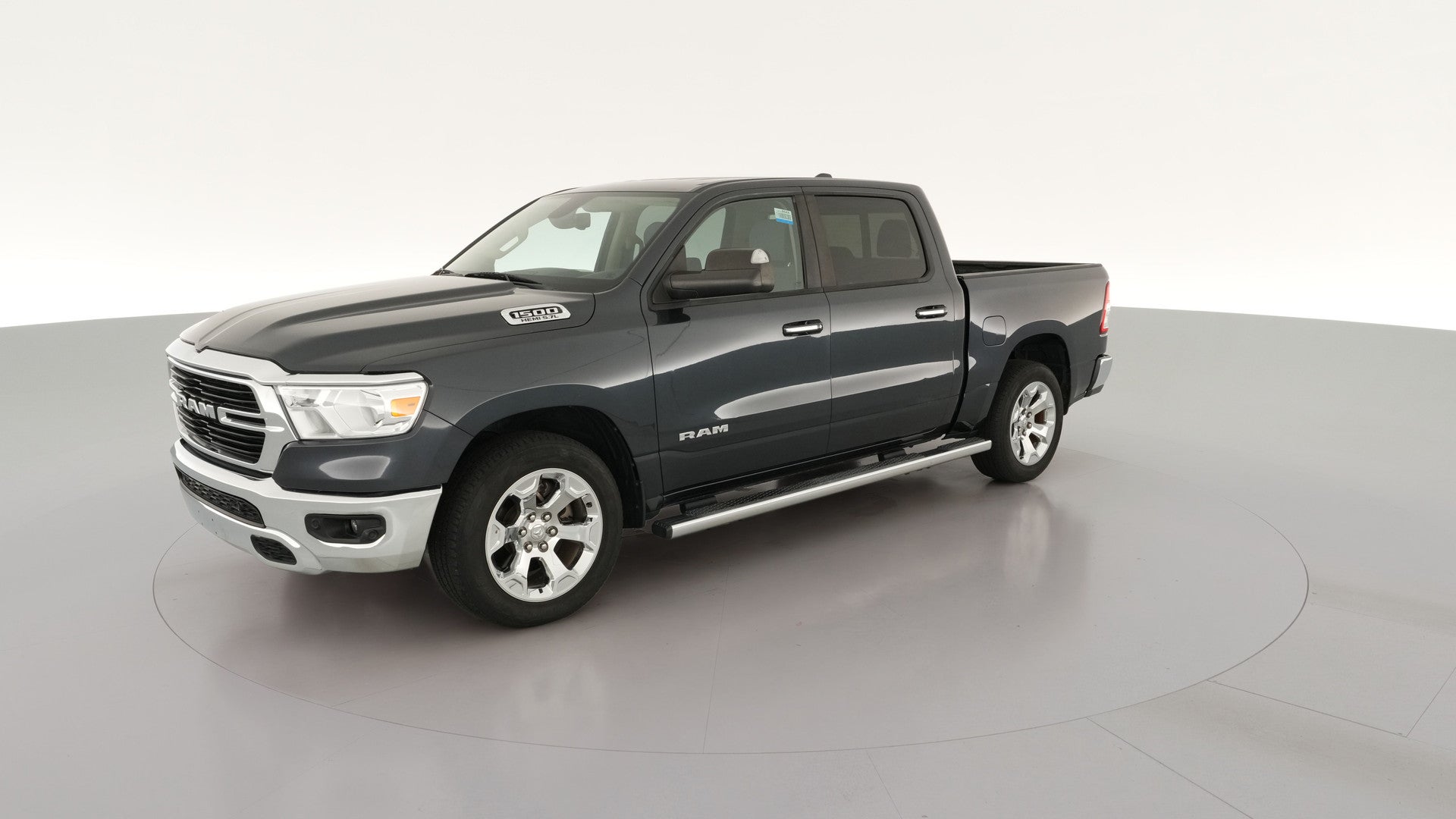2019 Ram 1500 Crew Cab vehicle photo