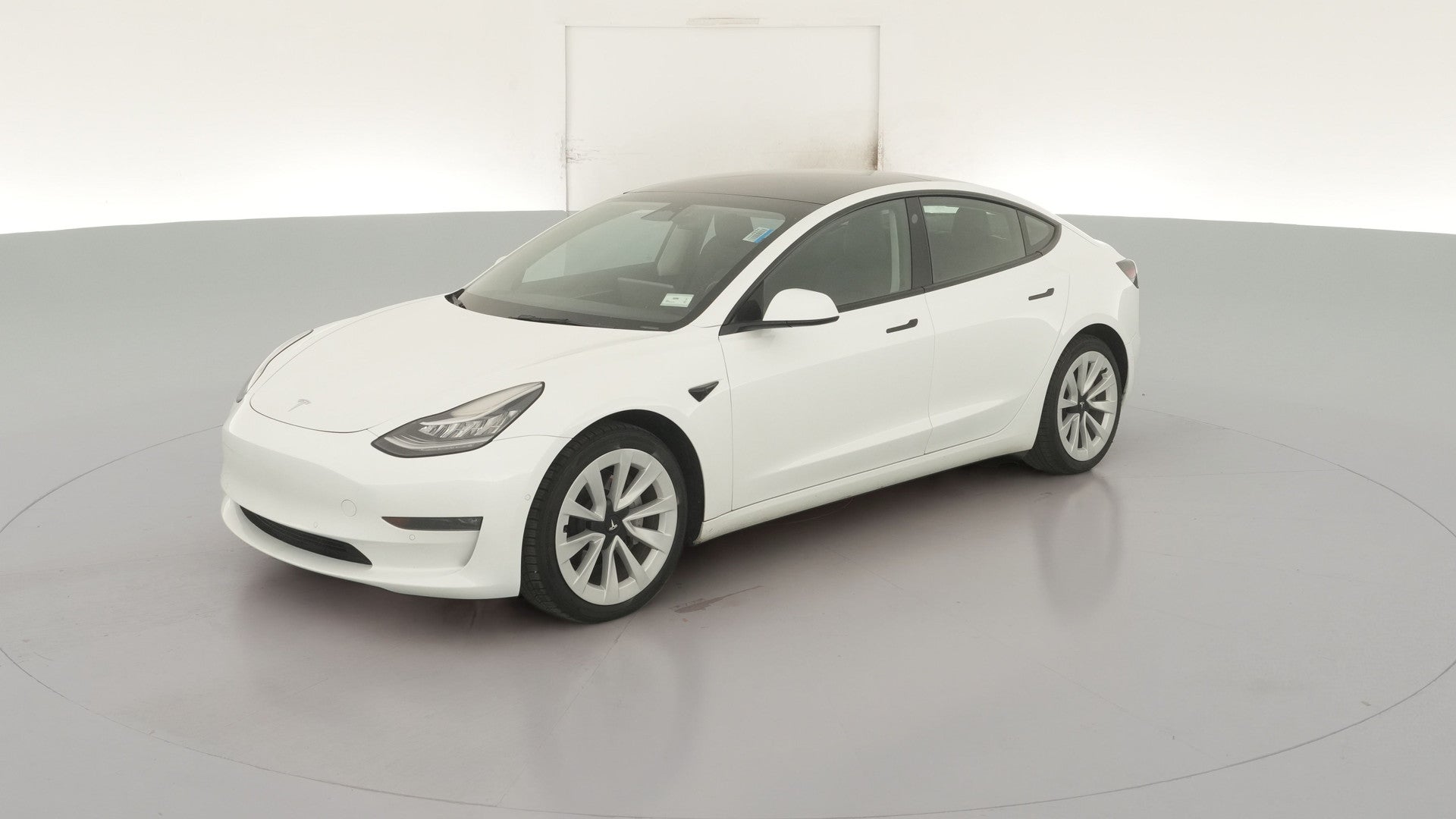 2022 Tesla Model 3 vehicle photo