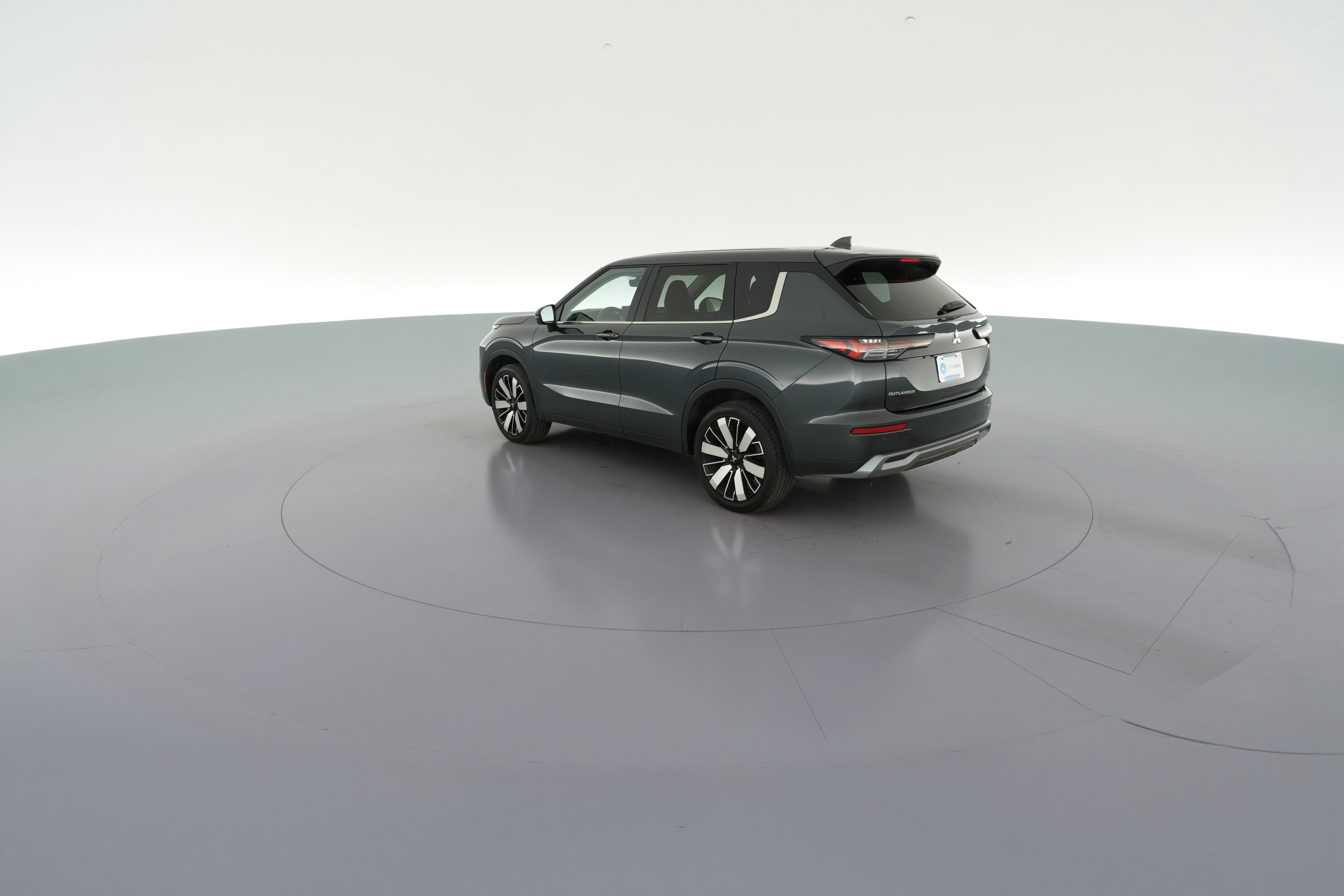 2025 Mitsubishi Outlander SE - Photo 33