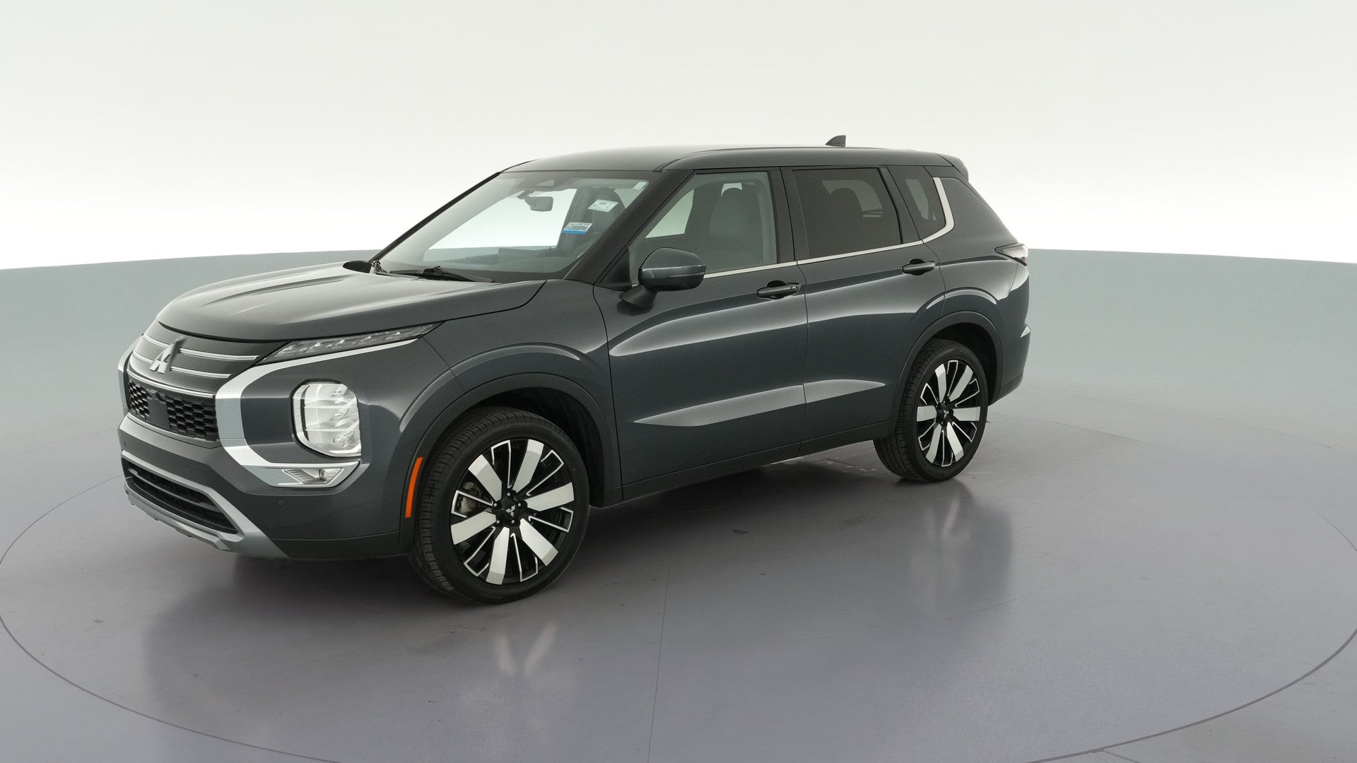 2025 Mitsubishi Outlander vehicle photo