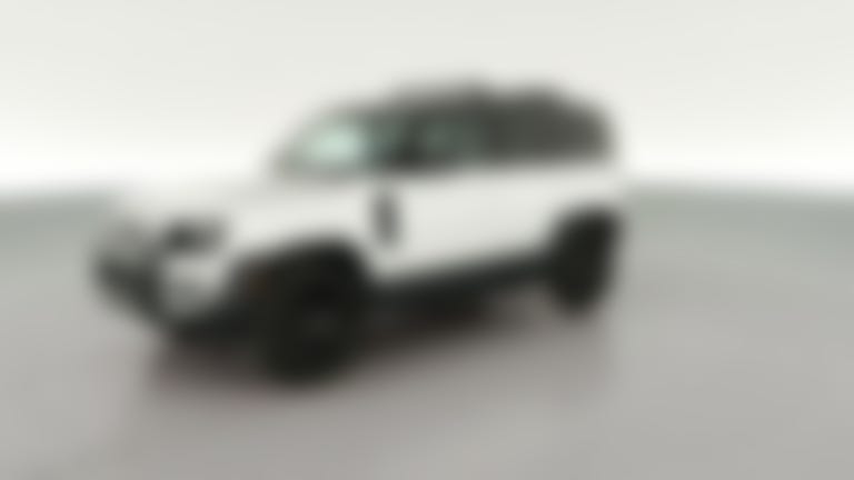 2024 Land Rover Defender 110 vehicle photo