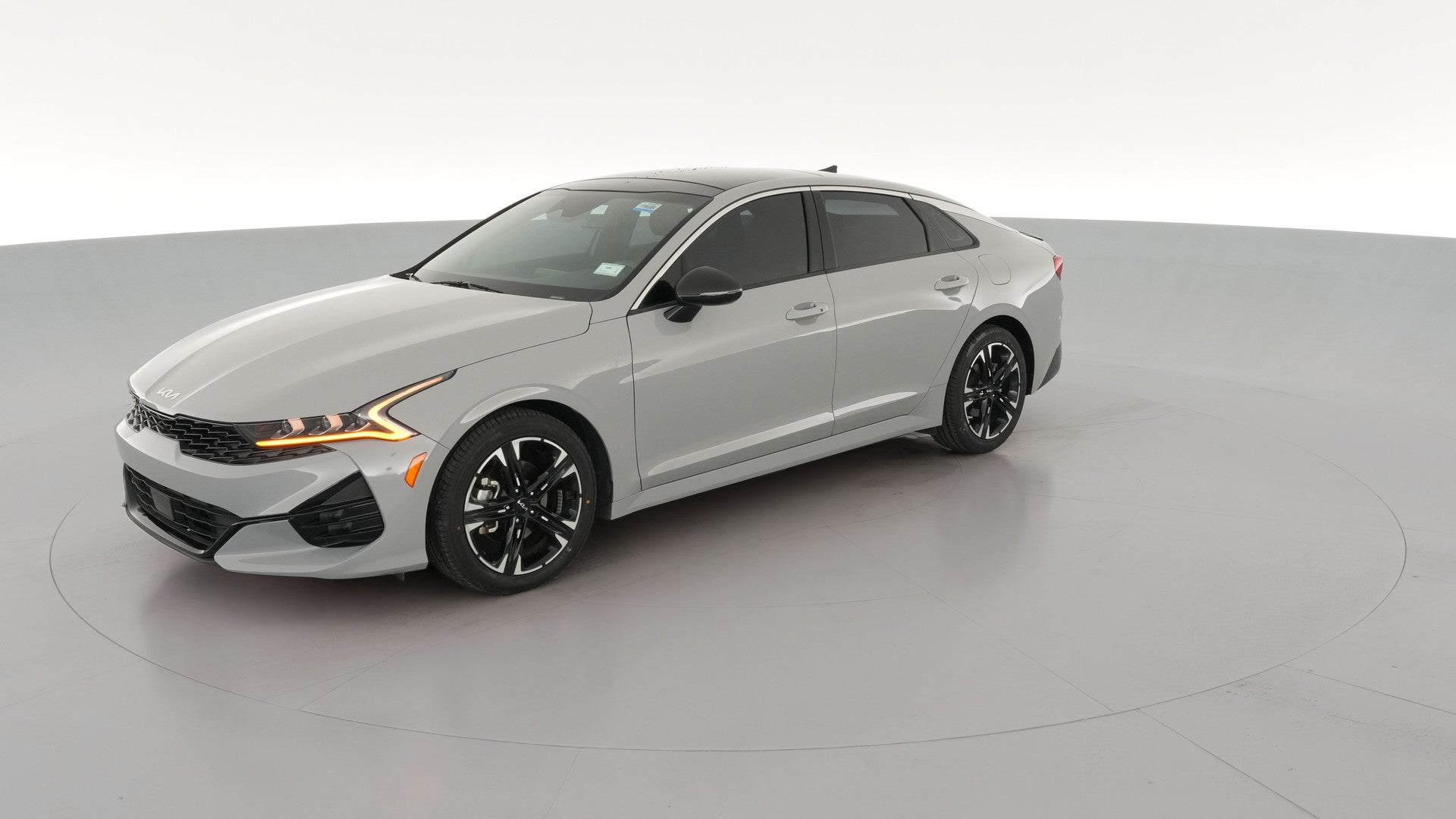 2022 Kia K5 vehicle photo