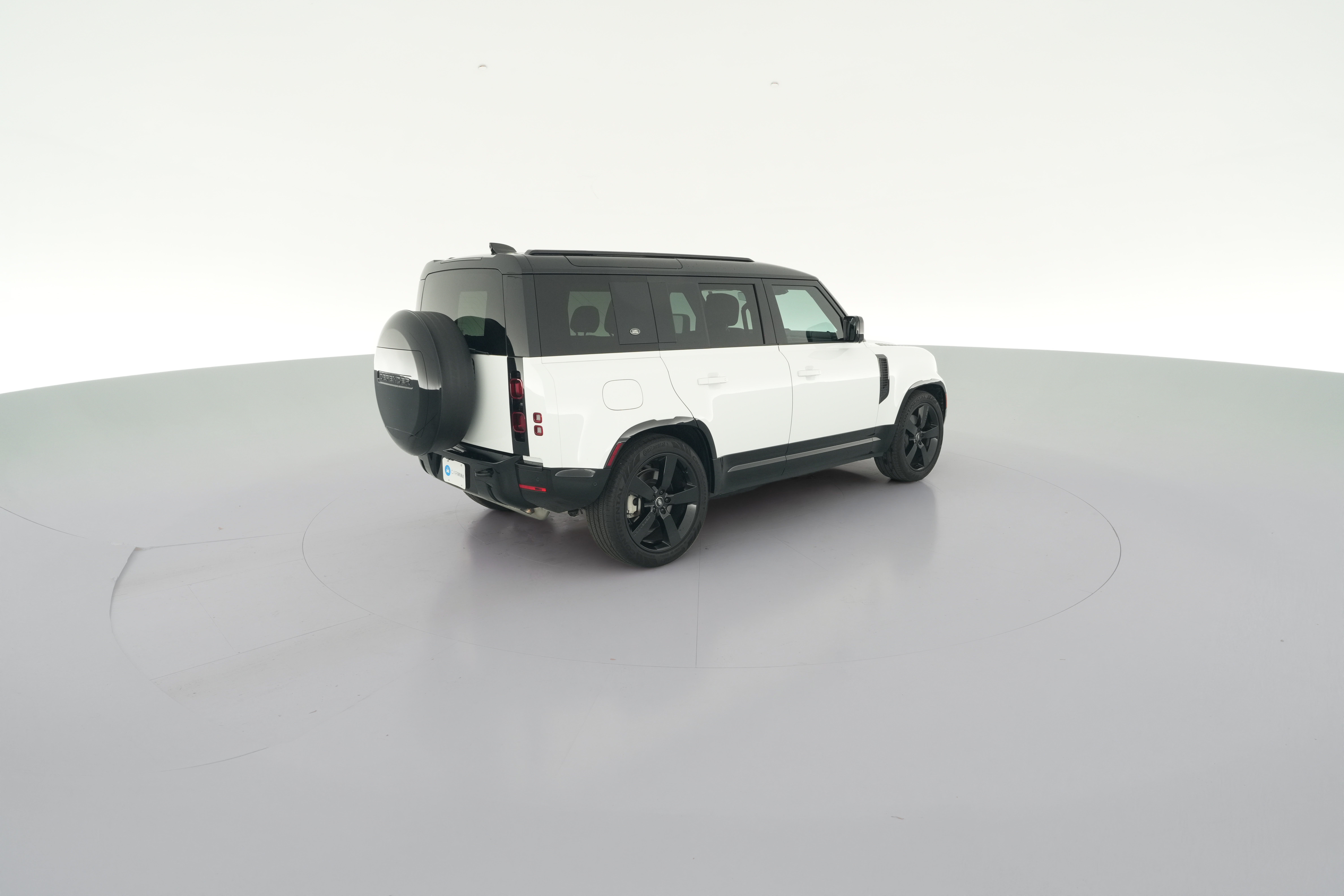 2024 Land Rover Defender X-Dynamic SE - Photo 34