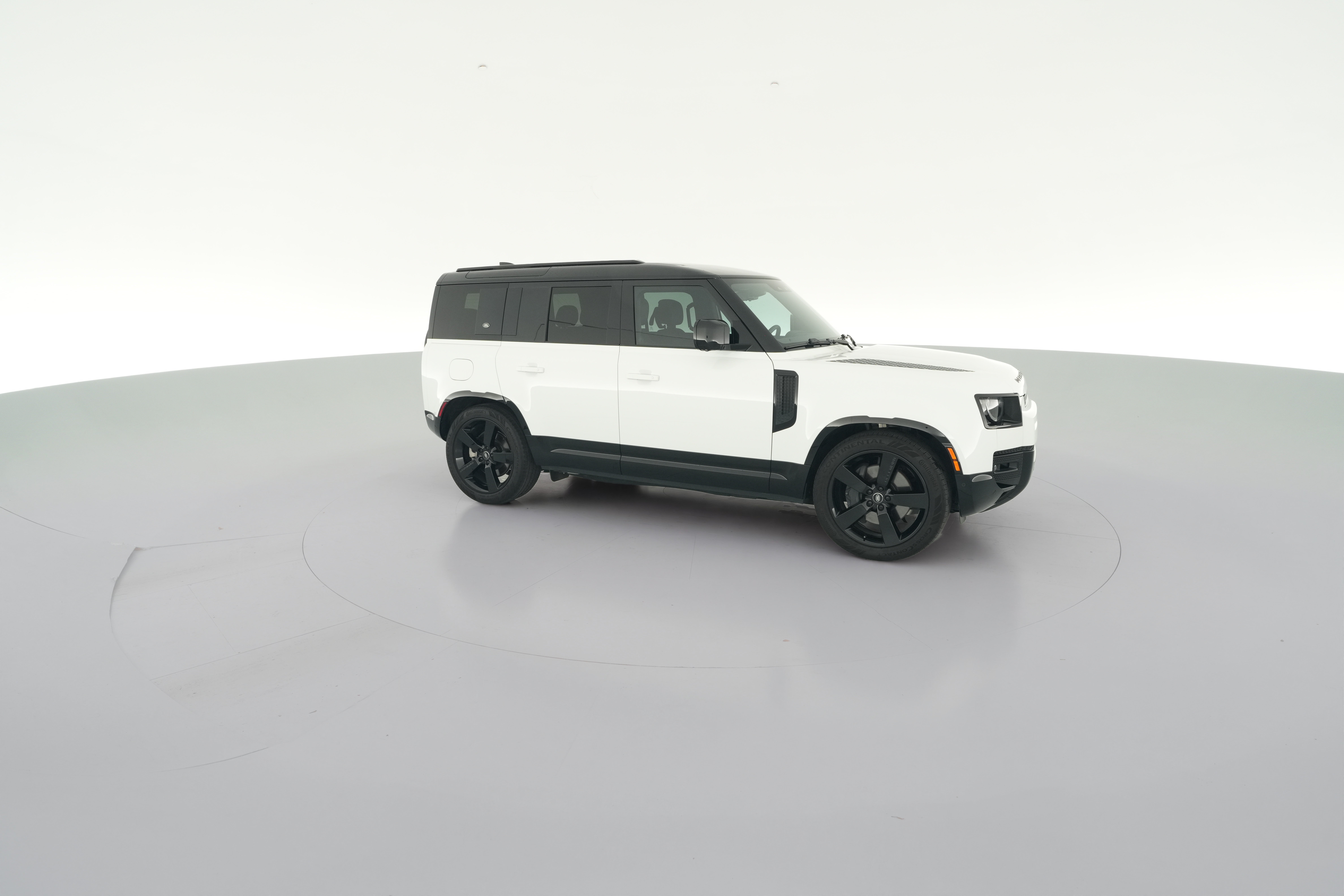 2024 Land Rover Defender X-Dynamic SE - Photo 37