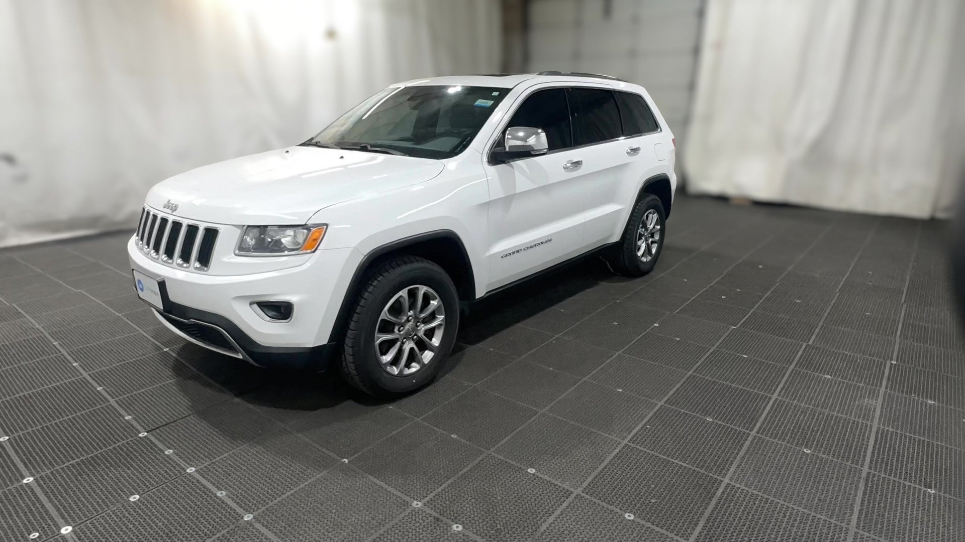 2015 Jeep Grand Cherokee vehicle photo