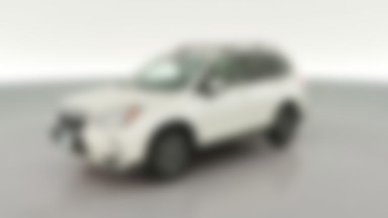 2014 Subaru Forester vehicle photo