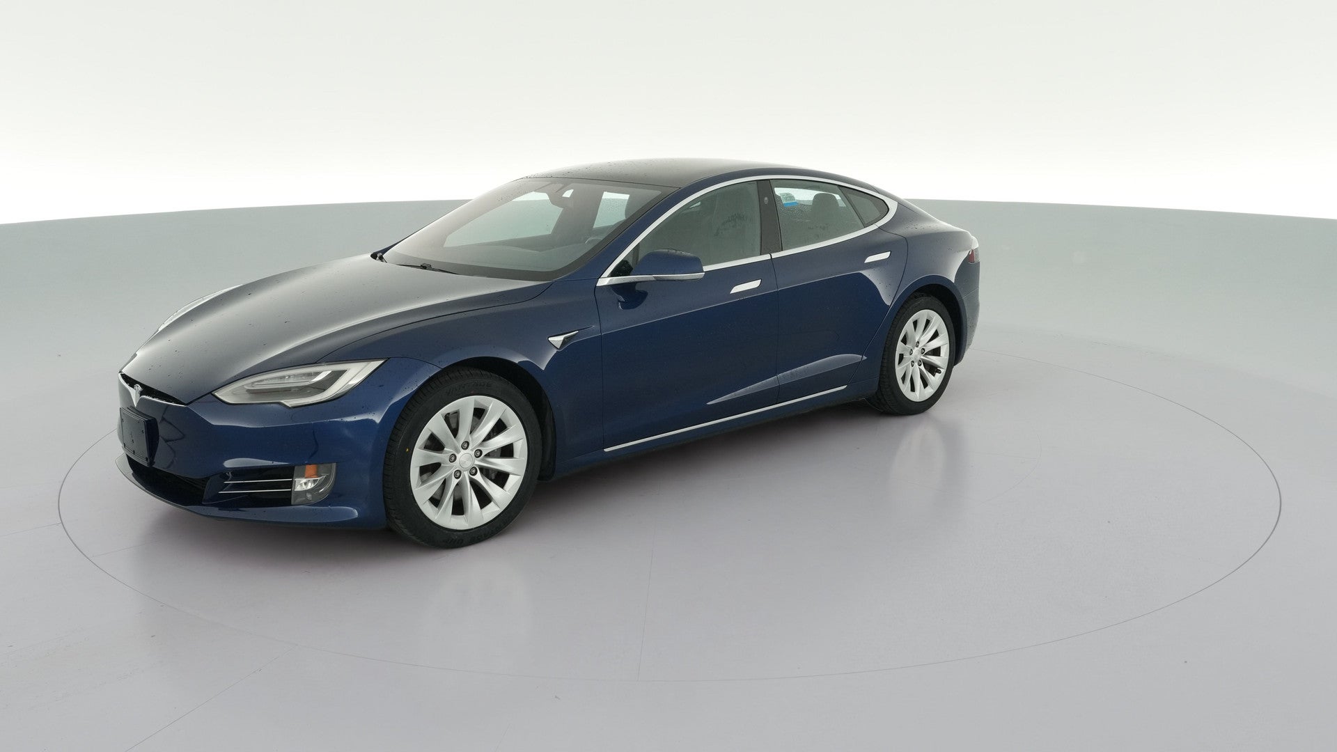2018 Tesla Model S vehicle photo