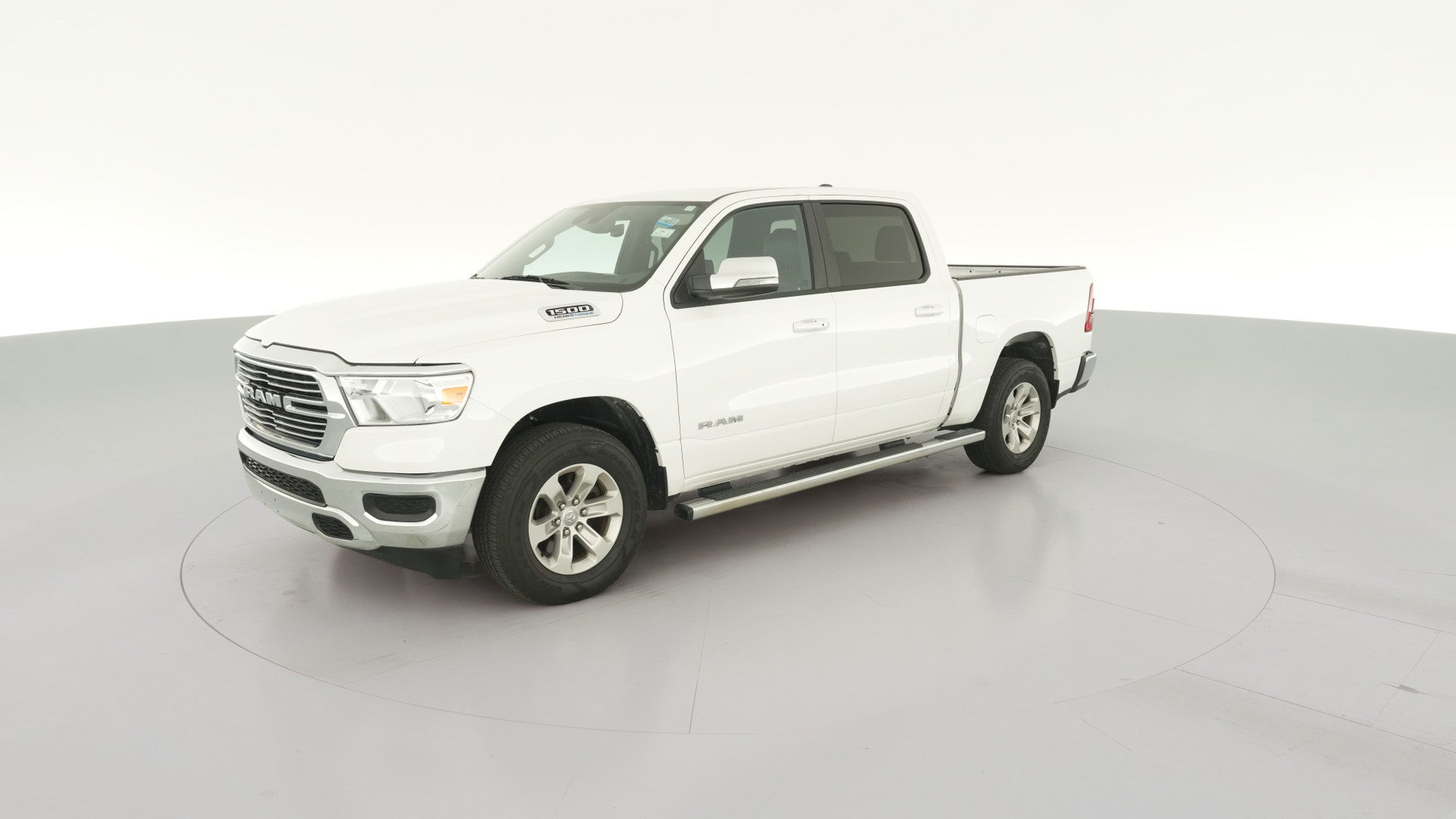 2024 Ram 1500 Crew Cab vehicle photo