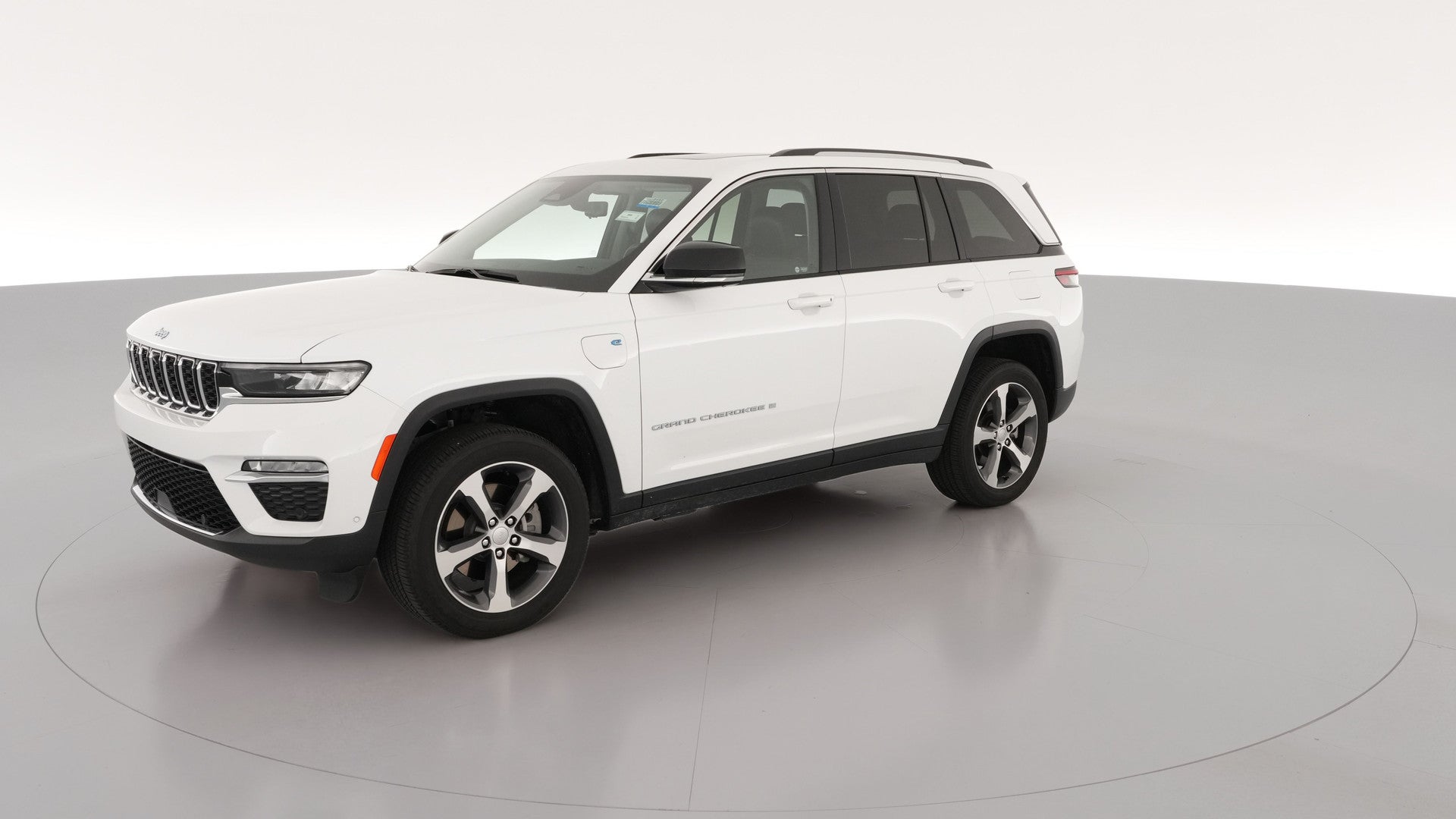 2023 Jeep Grand Cherokee 4xe vehicle photo