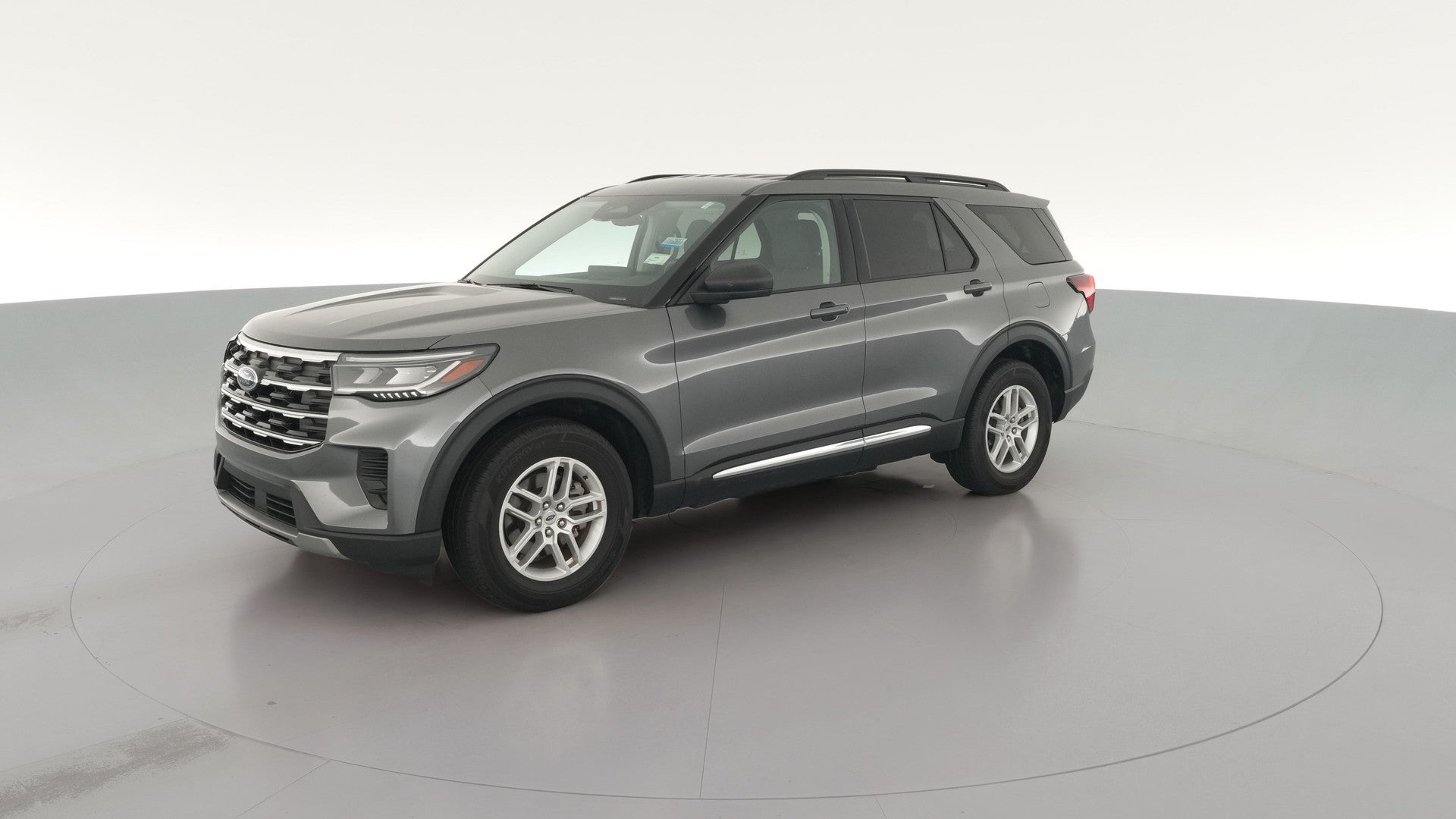 2025 Ford Explorer vehicle photo