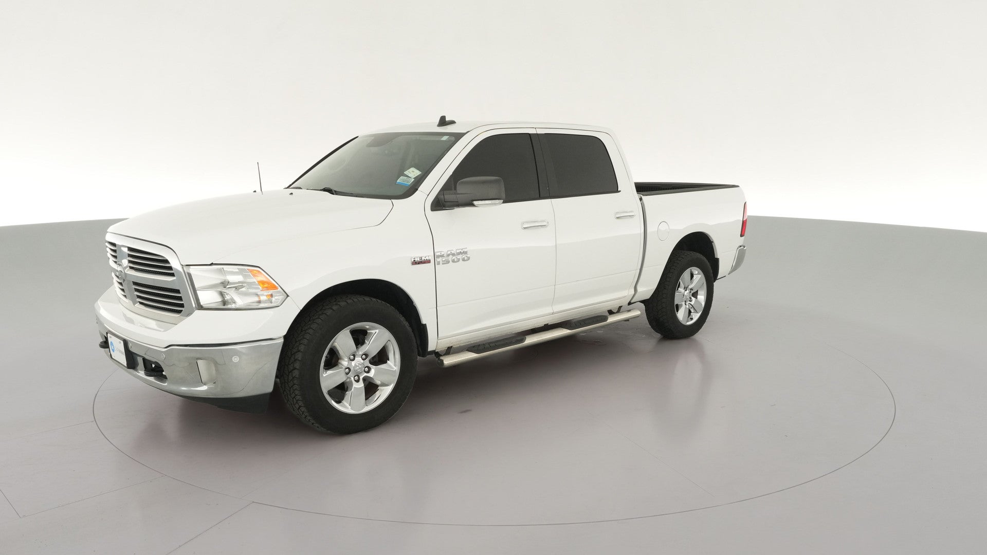 2017 Ram 1500 Crew Cab vehicle photo