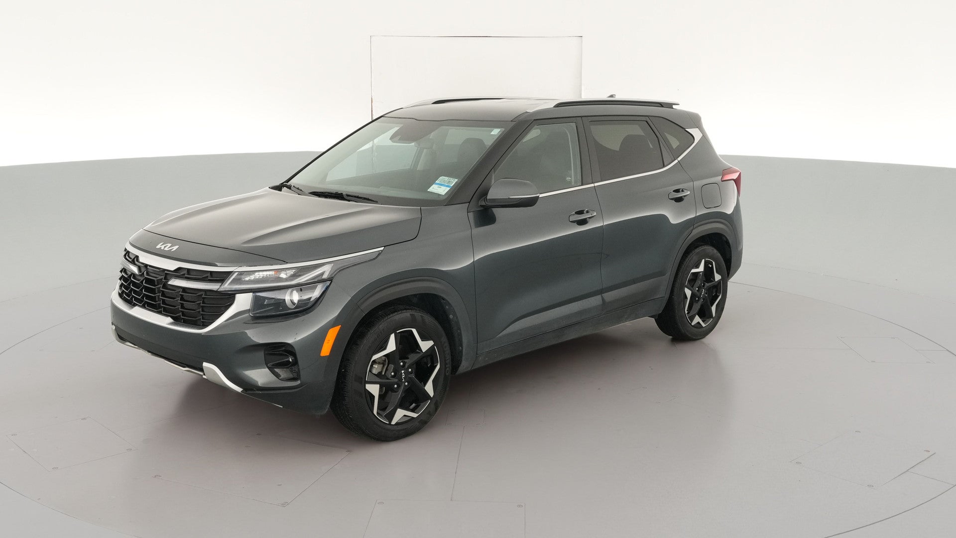 2024 Kia Seltos vehicle photo