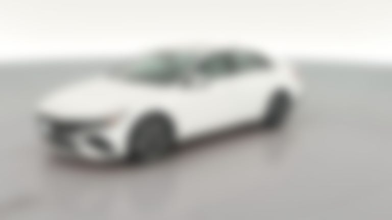 2024 Hyundai Elantra vehicle photo