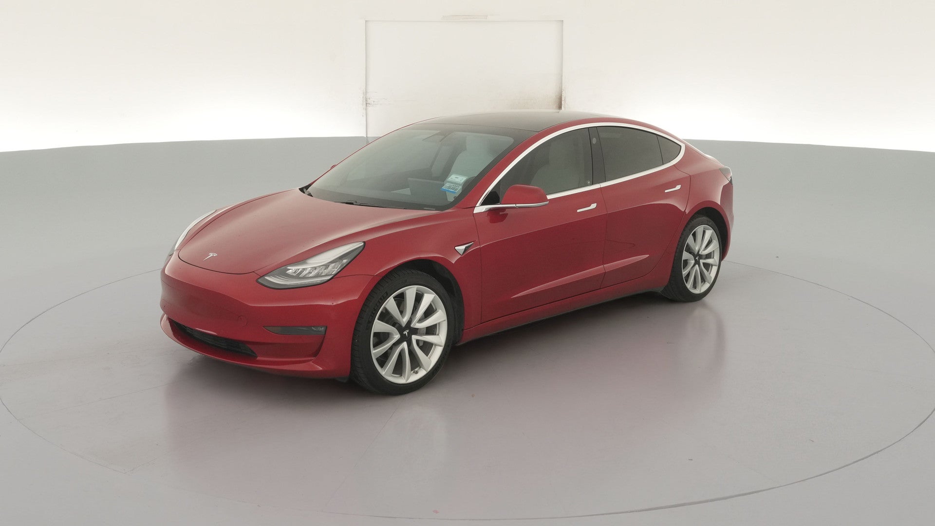 2019 Tesla Model 3 vehicle photo