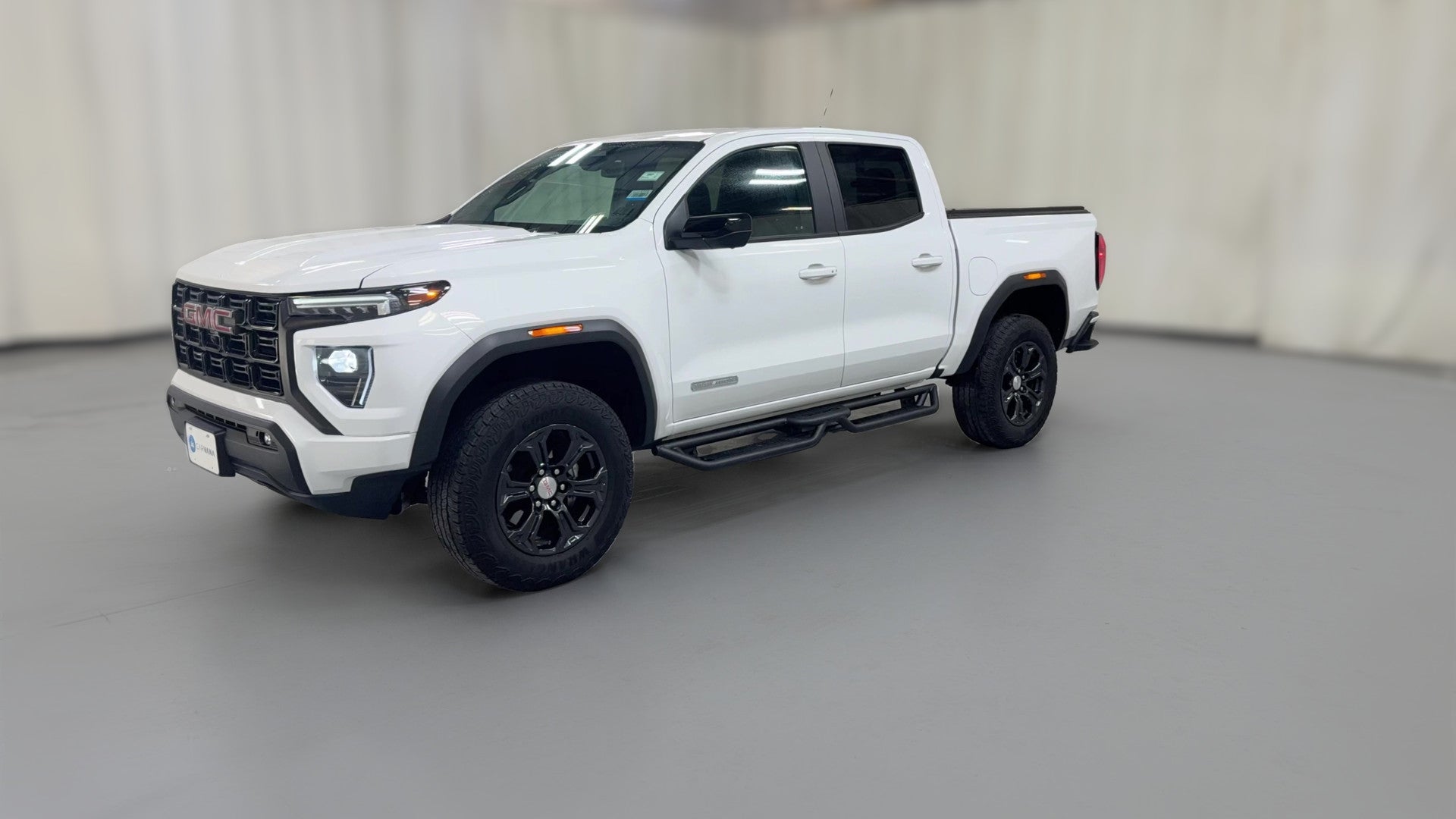 2024 GMC Canyon Crew Cab vehicle photo