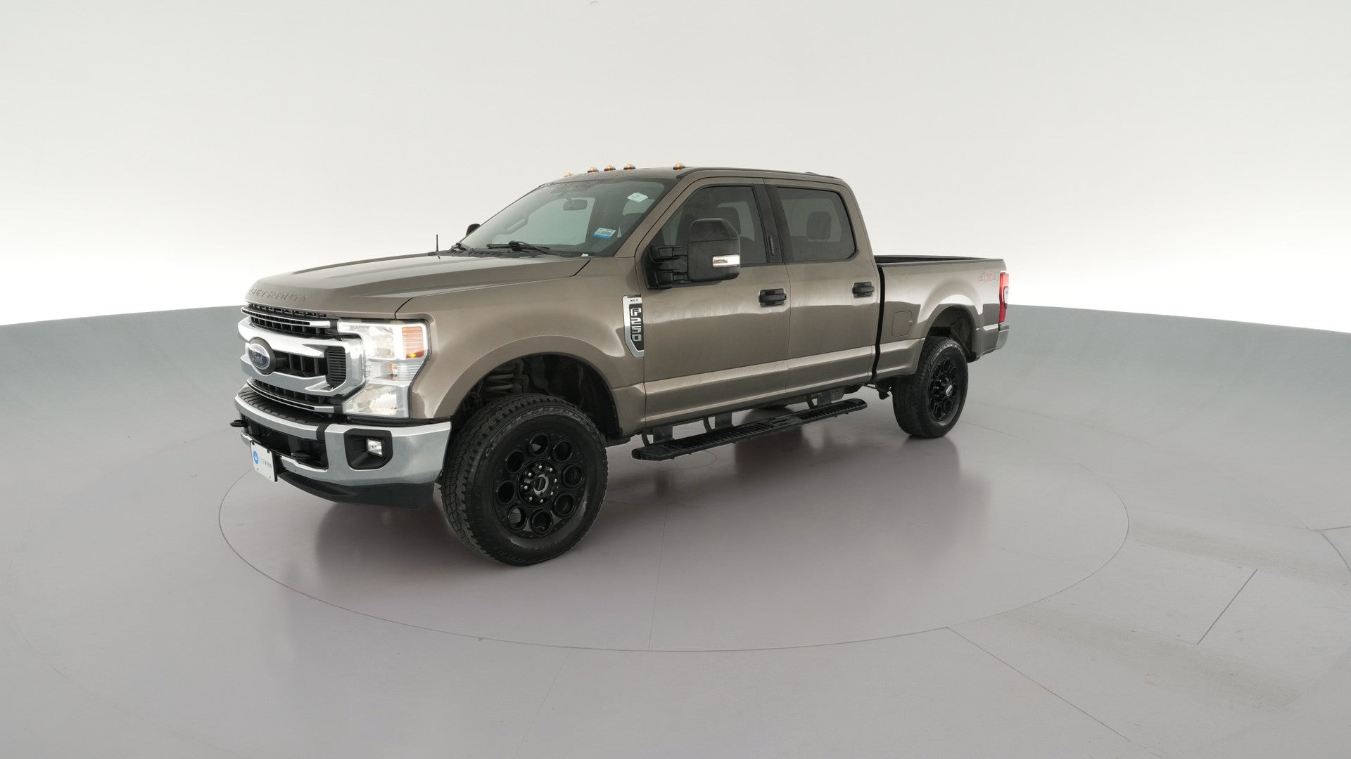 2020 Ford F250 Super Duty Crew Cab vehicle photo