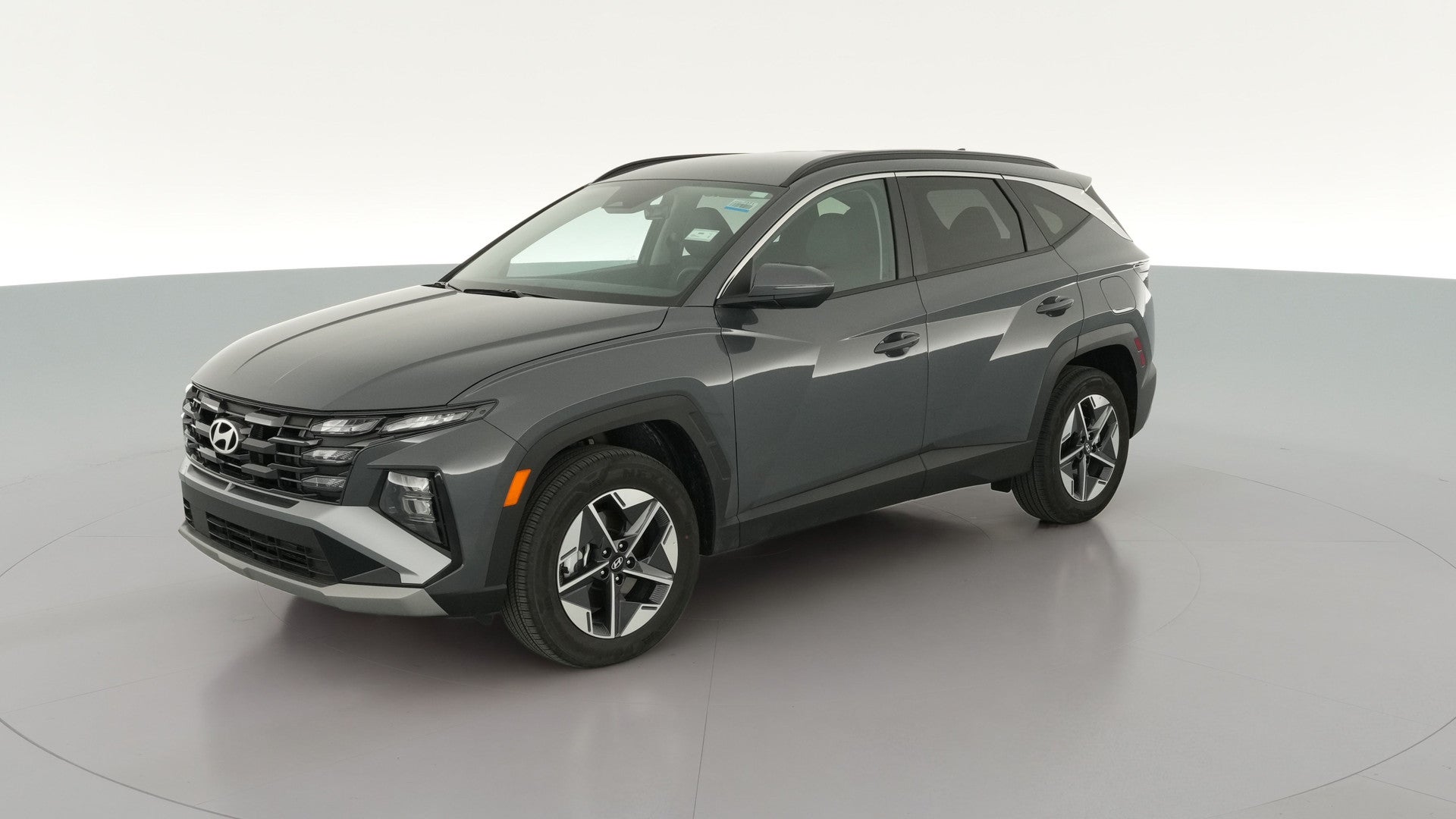 2026 Hyundai Tucson Hybrid vehicle photo