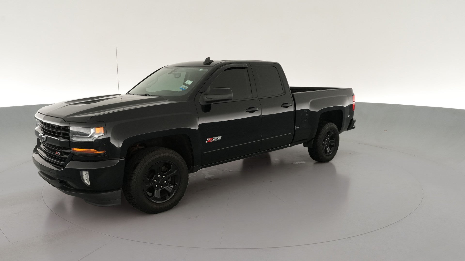 2019 Chevrolet Silverado 1500 LD Double Cab vehicle photo