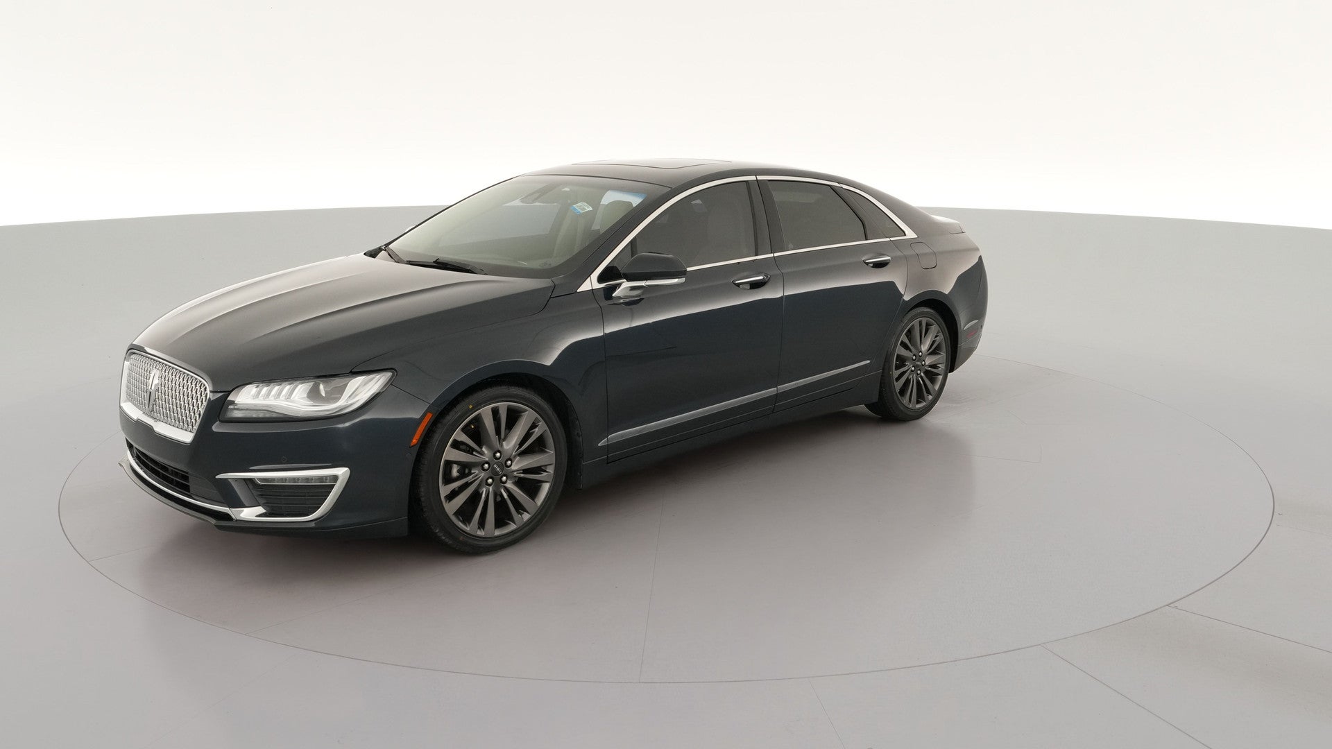 2020 Lincoln MKZ vehicle photo