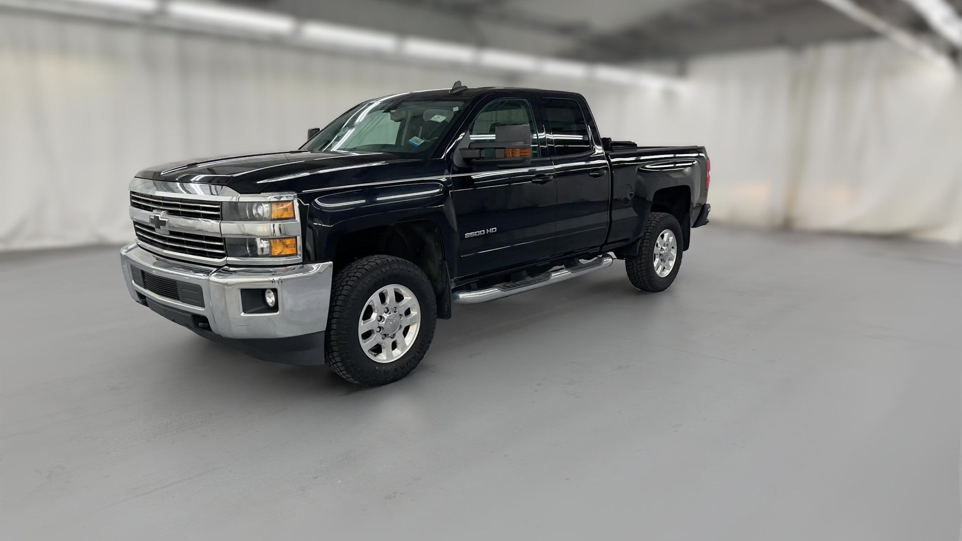 2015 Chevrolet Silverado 2500 HD Double Cab vehicle photo