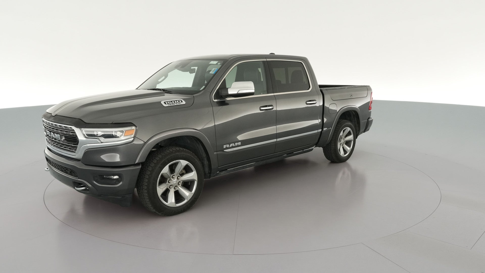 2022 Ram 1500 Crew Cab vehicle photo