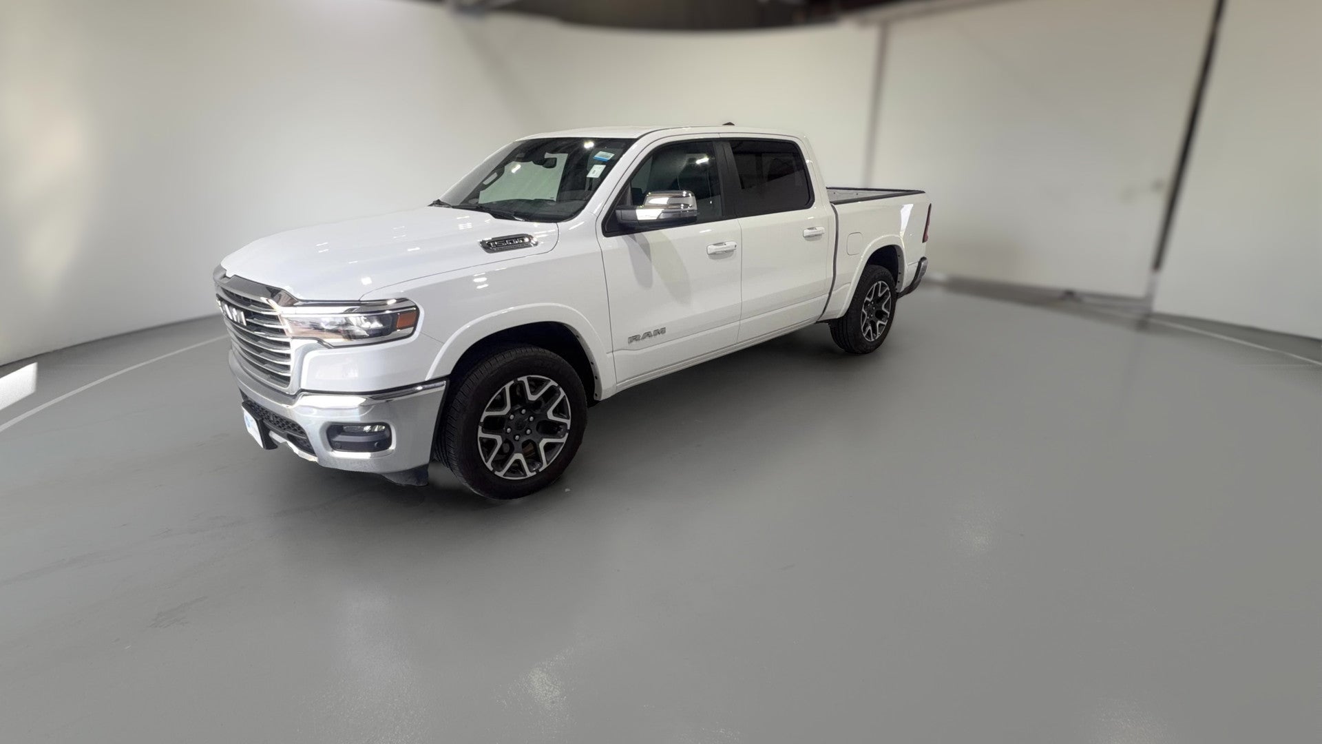 2026 Ram 1500 Crew Cab vehicle photo