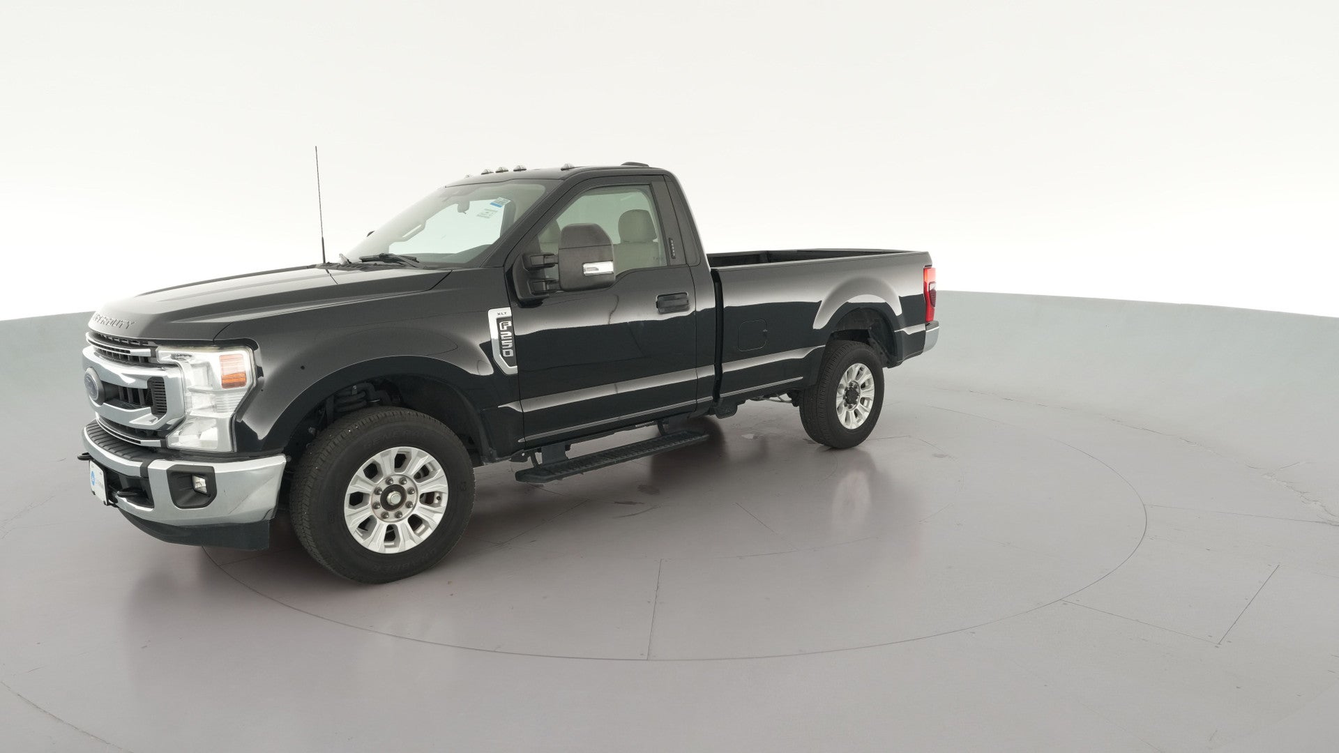 2021 Ford F250 Super Duty Regular Cab vehicle photo