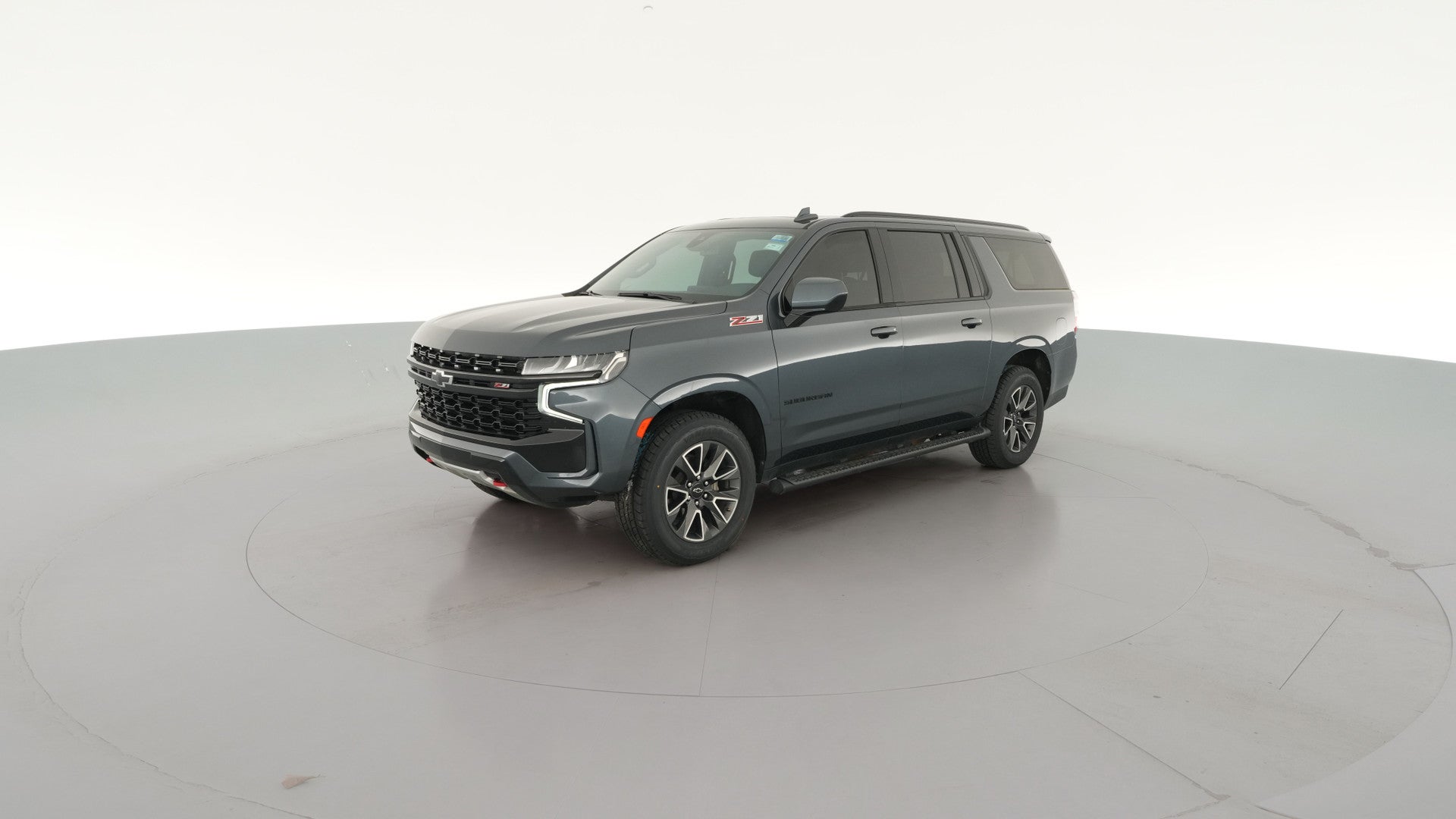 2021 Chevrolet Suburban vehicle photo