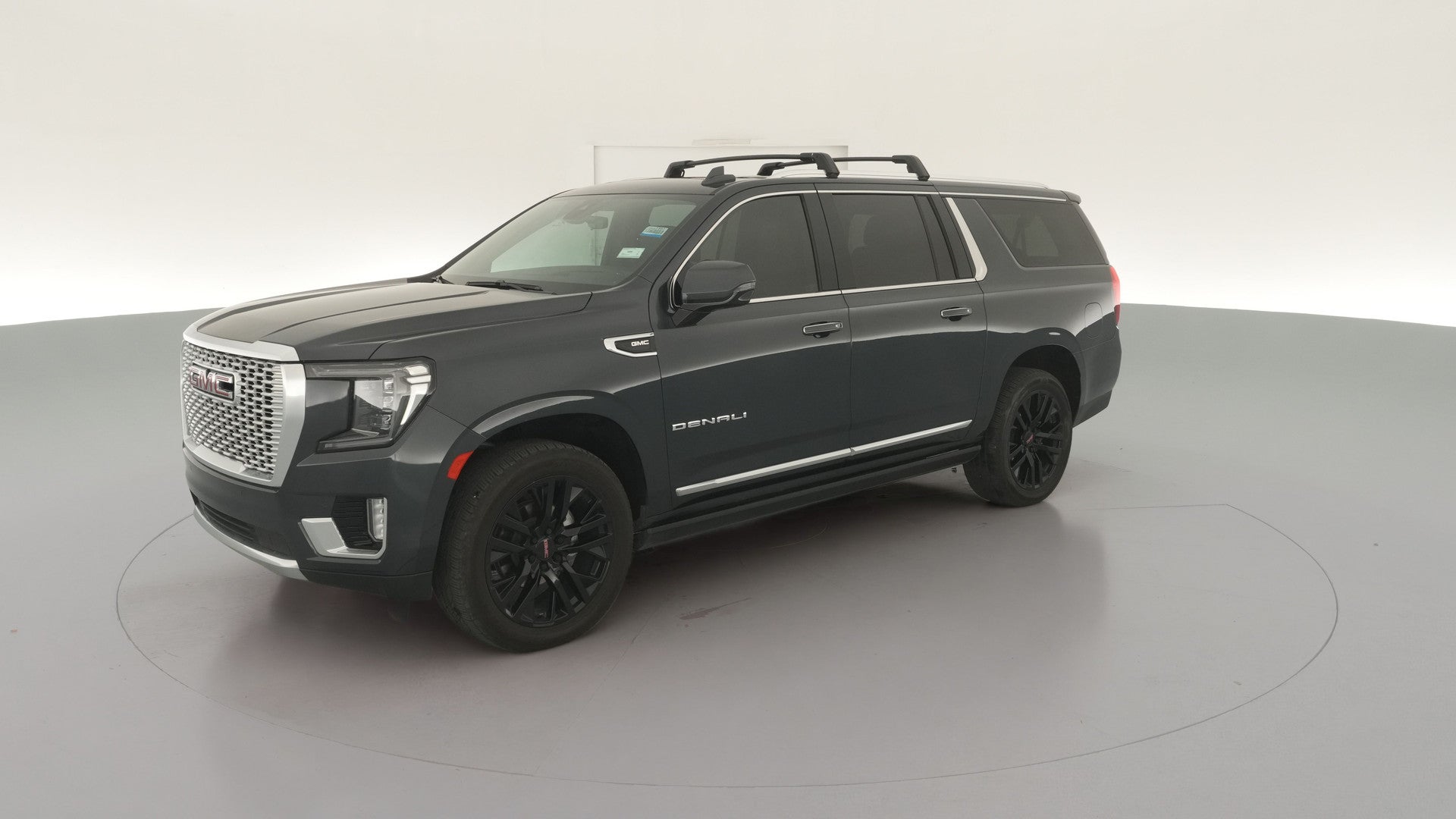 2022 GMC Yukon XL vehicle photo